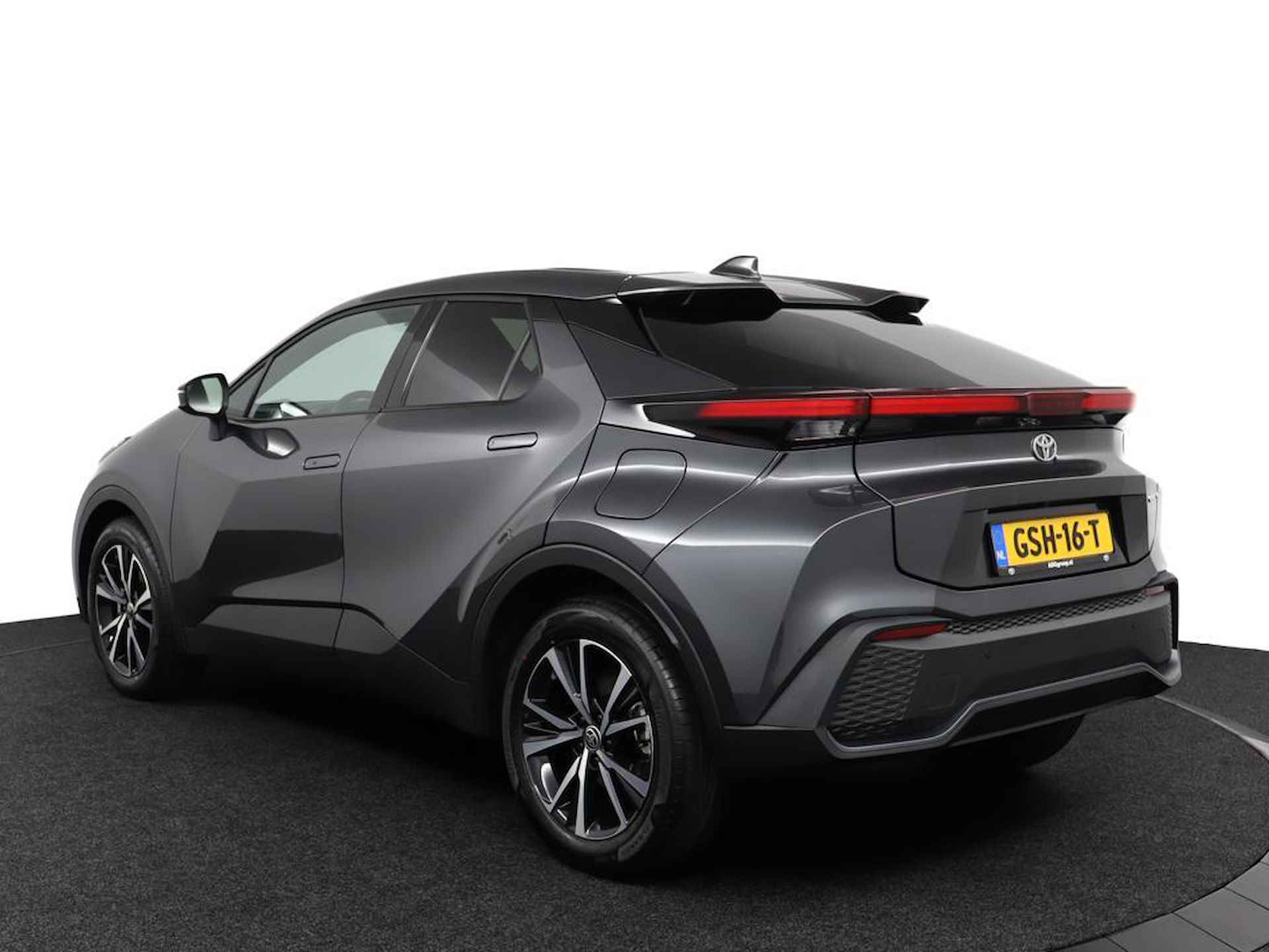 Toyota C-HR 2.0 Plug-in Hybrid 220 Dynamic - 12/51