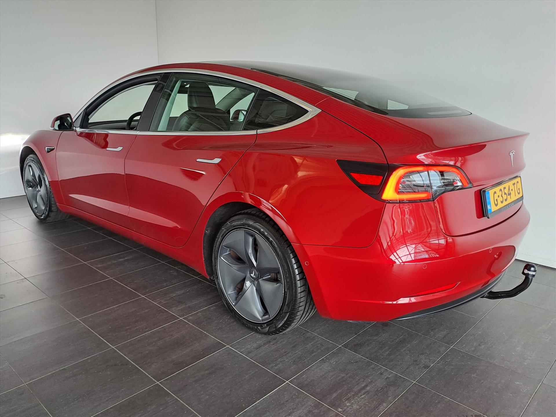 Tesla Model 3 Standard Plus RWD - 3/25