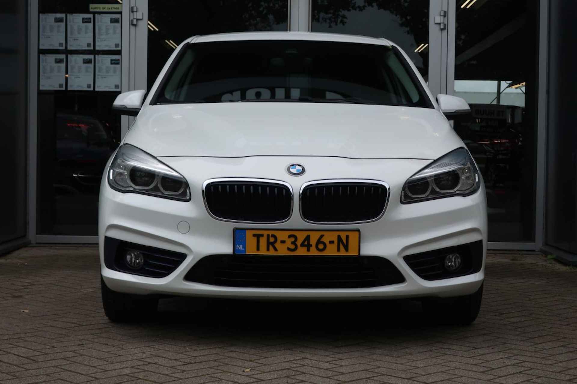 BMW 2-serie 218I SPORT, All Season Banden, Navi, Clima, etc. - 2/33