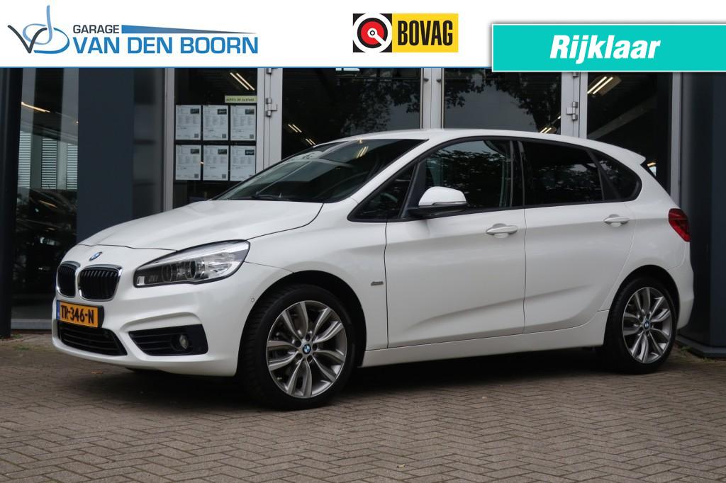 BMW 2-serie 218I SPORT, All Season Banden, Navi, Clima, etc.