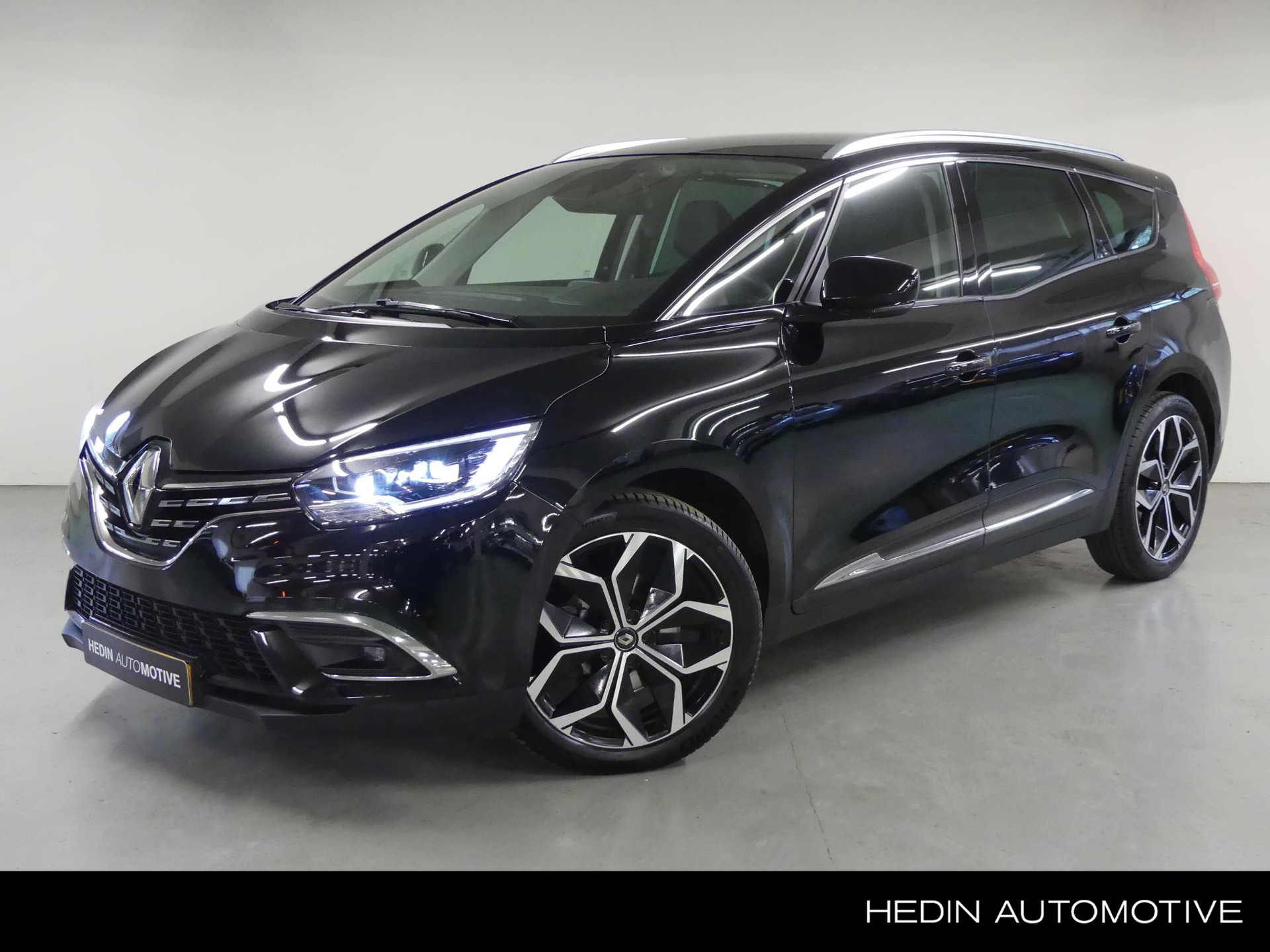 Renault Grand Scénic TCe 140 Techno 7p. | R-Link Multimedia & Navigatie | LED Pure Vision | Camera | Parkeersensoren | Climate Control | 7-Persoons