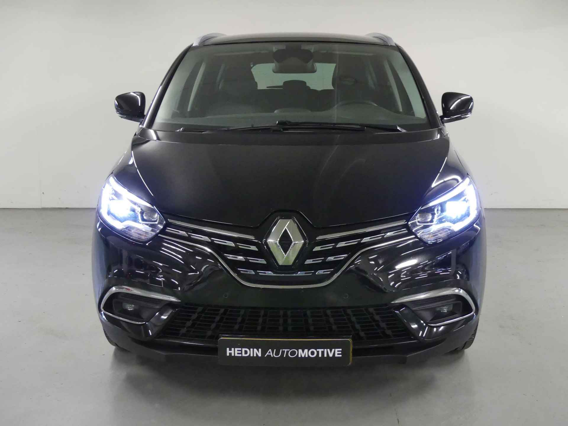 Renault Grand Scénic TCe 140 Techno 7p. | R-Link Multimedia & Navigatie | LED Pure Vision | Camera | Parkeersensoren | Climate Control | 7-Persoons - 4/25