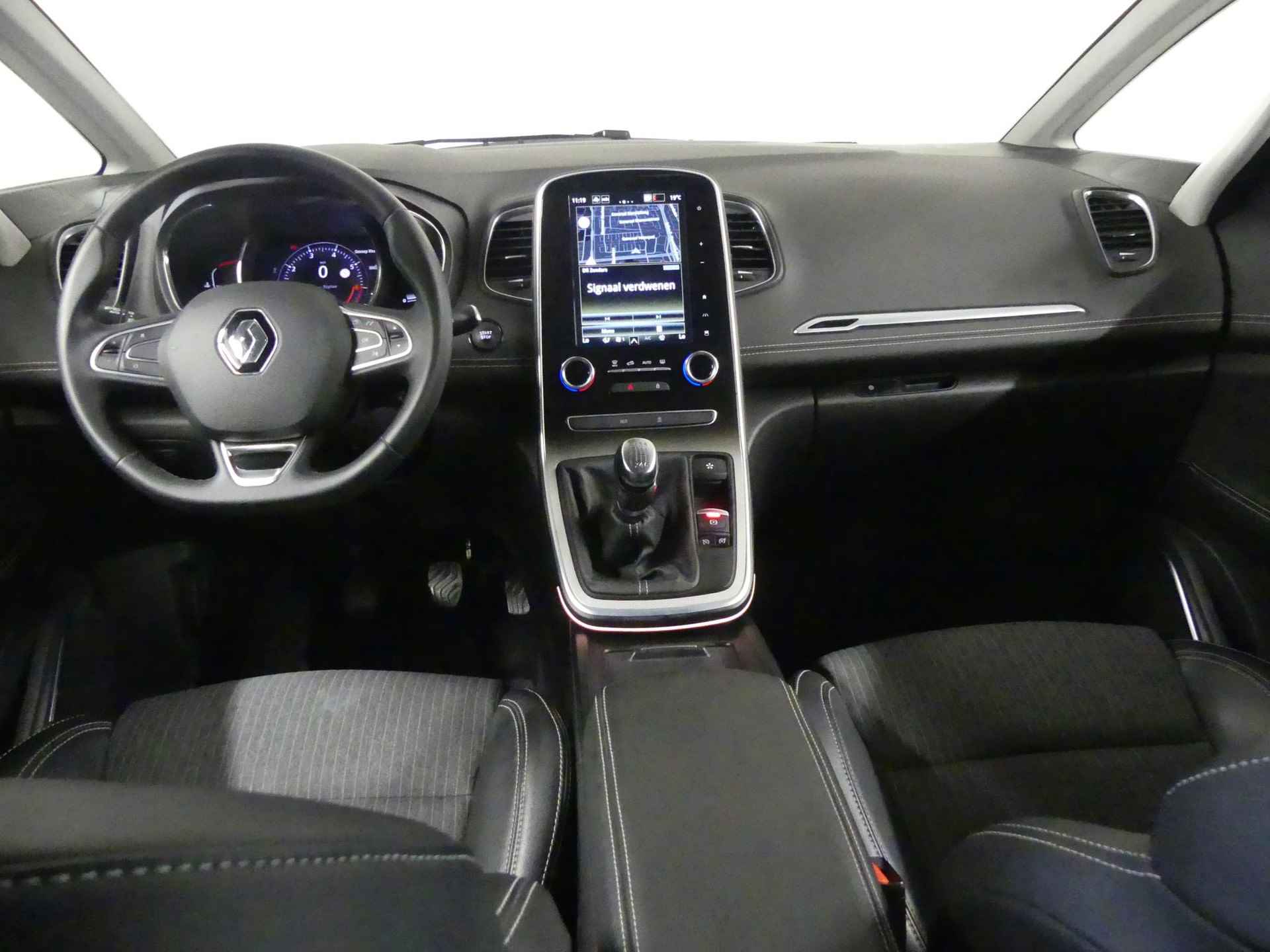 Renault Grand Scénic TCe 140 Techno 7p. | R-Link Multimedia & Navigatie | LED Pure Vision | Camera | Parkeersensoren | Climate Control | 7-Persoons - 18/25