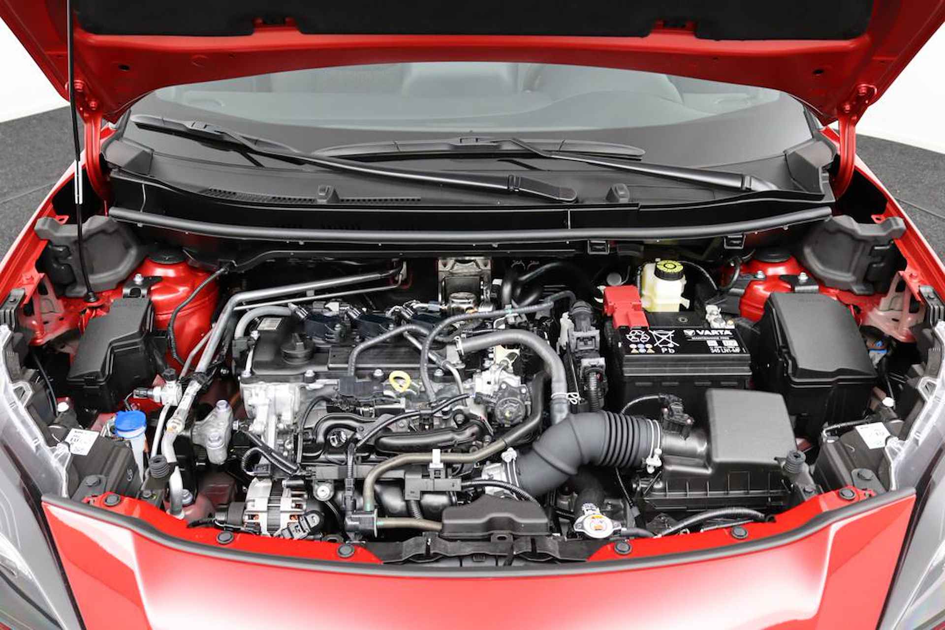 Toyota Yaris Cross 1.5 VVT-I Dynamic Automaat | 10 Jaar Garantie | Direct Leverbaar | Navigatie | Keyless Entry | - 32/49