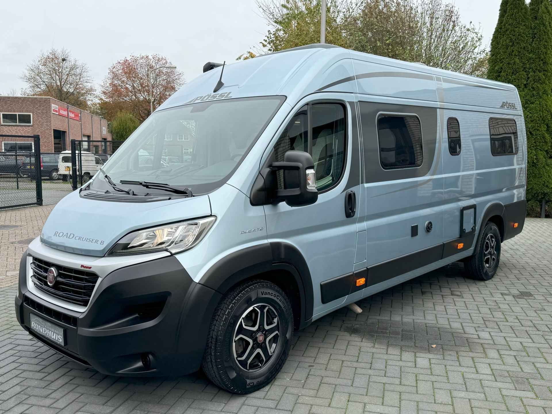 Pössl Roadcruiser B 640 D-Line 160 pk 9-TRAPS AUTOMAAT Euro6 Fiat Ducato Maxi **Lengtebedden/4 zitplaatsen/Maxxfan/Zonnepaneel/Smart T - 48/73