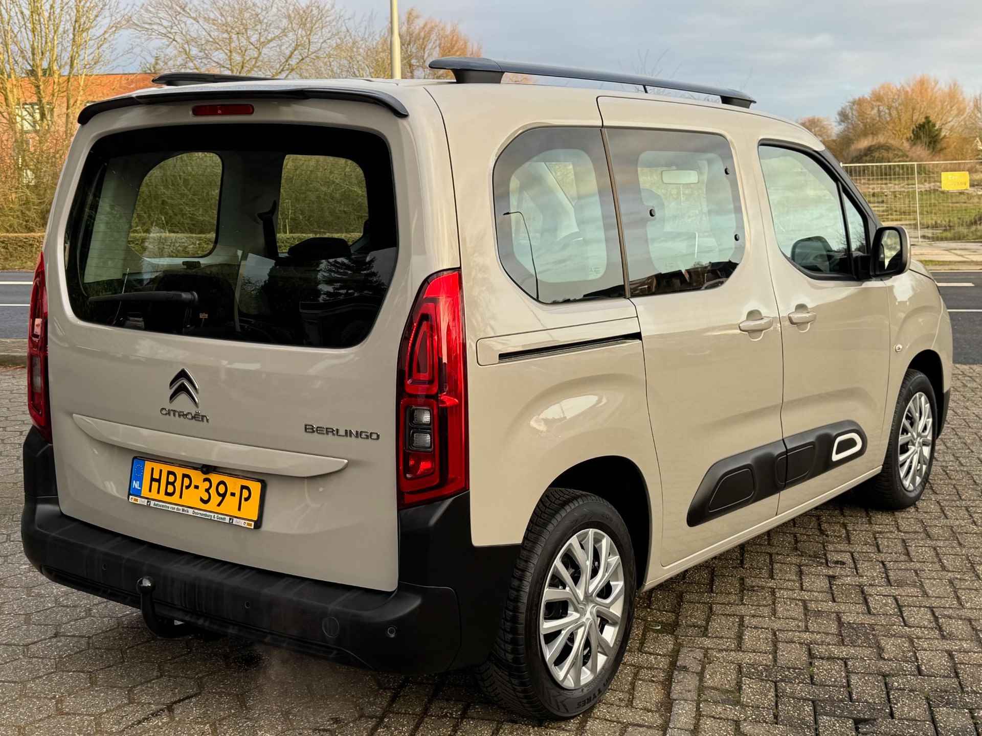 Citroen Berlingo 1.2 PureTech Live AUTOMAAT | NAVI | CAMERA | BOVAG!! - 7/35