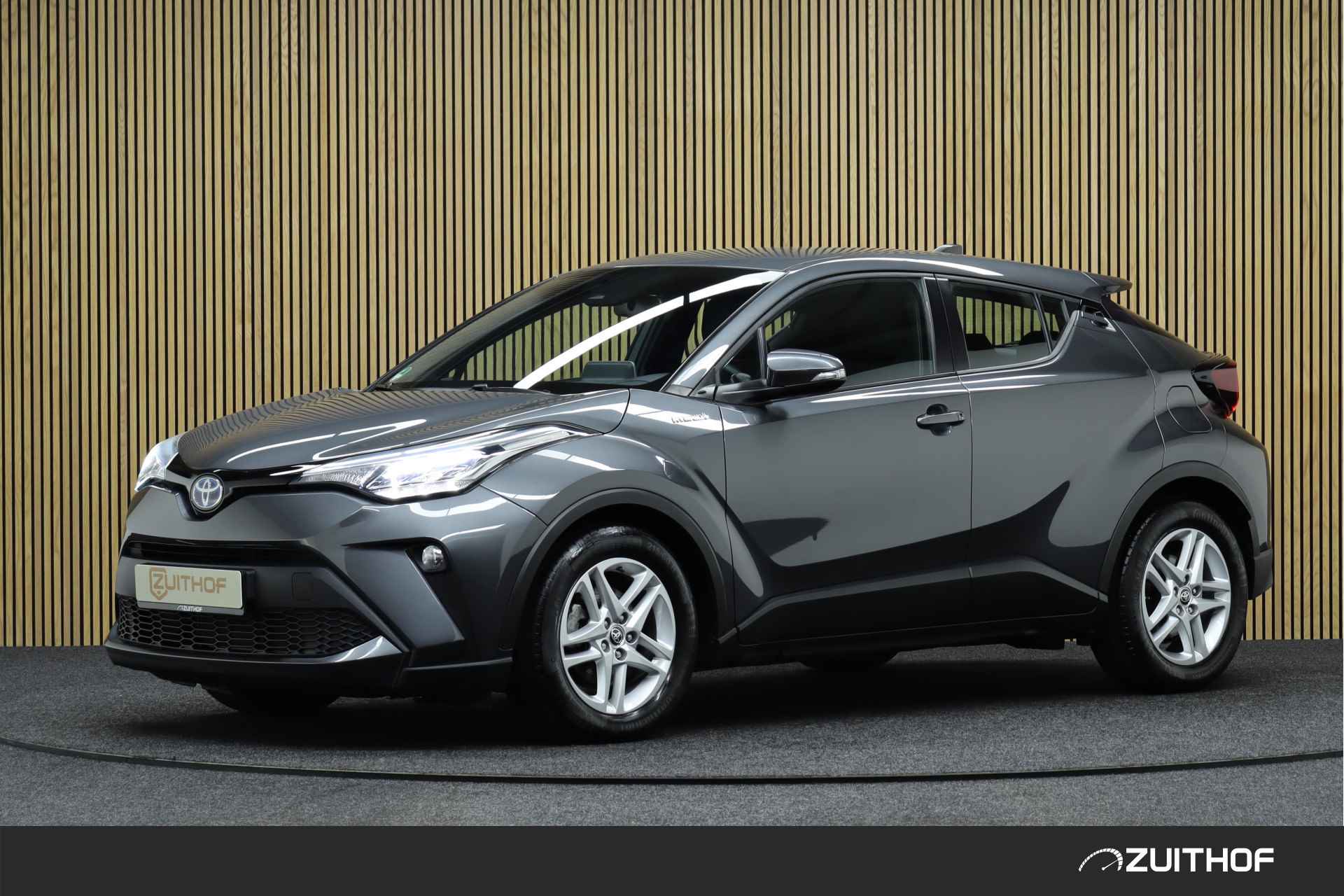 Toyota C-HR 1.8 Hybrid Active | Adaptive-cruise | Trekhaak | Apple Carplay & Android Auto | Camera | Navigatie | Keyless