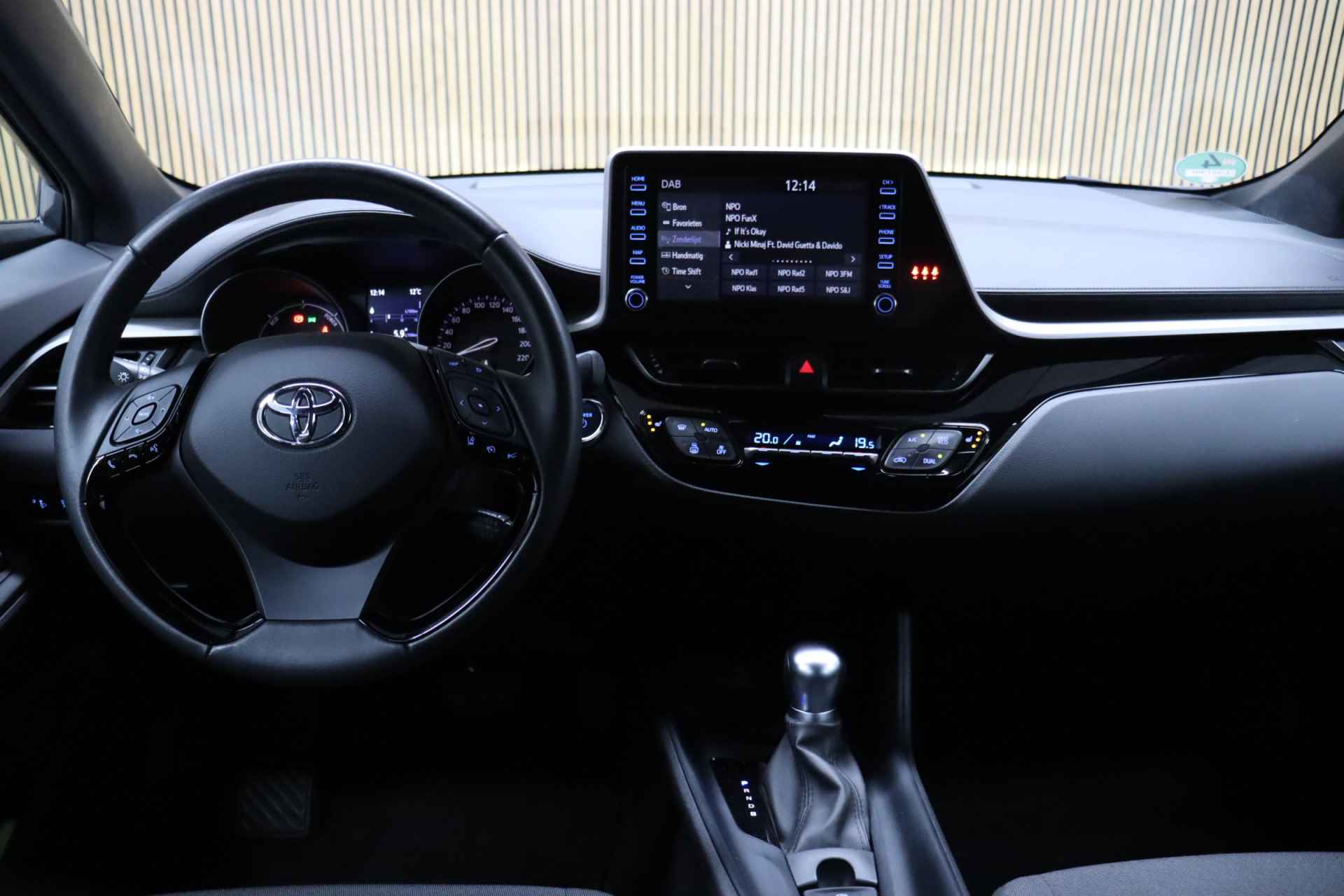 Toyota C-HR 1.8 Hybrid Active | Adaptive-cruise | Trekhaak | Apple Carplay & Android Auto | Camera | Navigatie | Keyless - 41/47