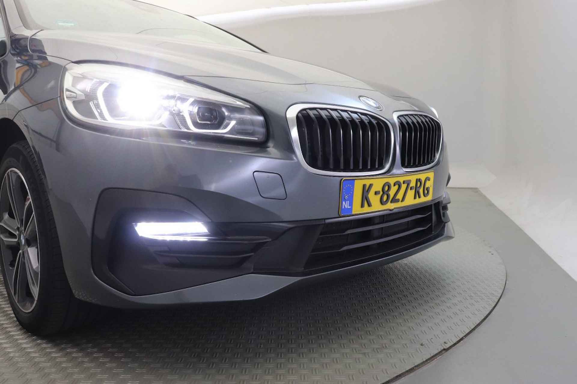 BMW 2-serie Gran Tourer 7 Persoons High Executive - Leer, Navi, Clima - 24/29