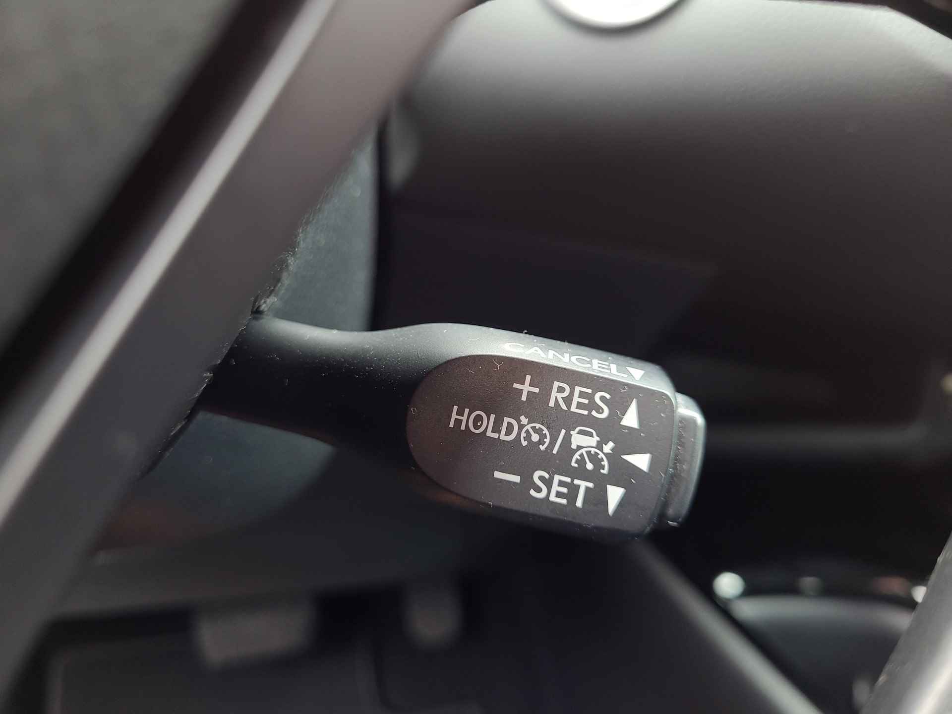 Toyota C-HR 1.8 Hybrid Dynamic Automaat | Navigatie | Parkeersensoren | Rijklaarprijs incl. garantie | - 21/33
