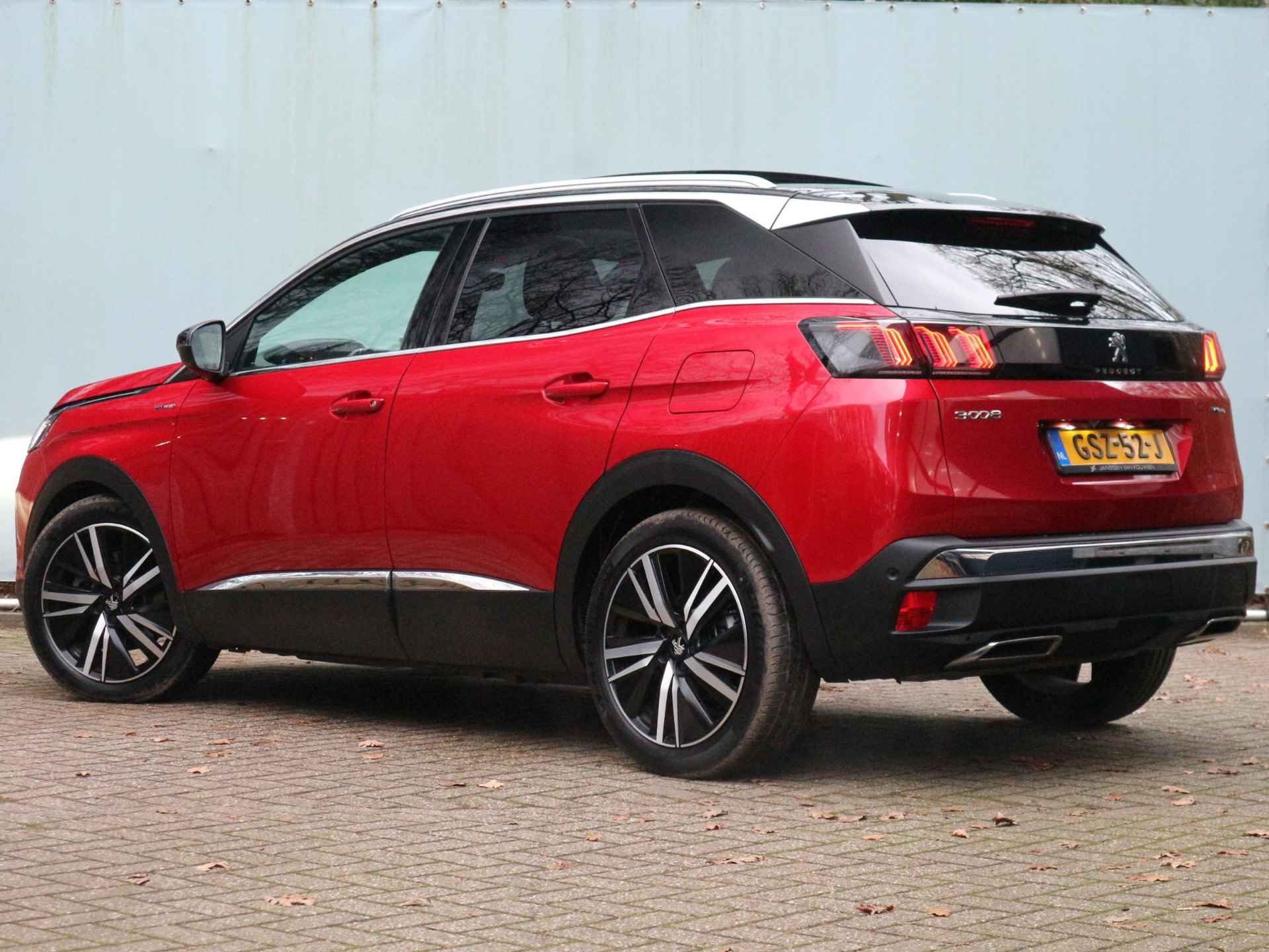 Peugeot 3008 1.6 HYbrid 225 GT / Schuif-/kanteldak / HiFi Audio / Massagestoelen / Elektrische Achterklep - 36/47