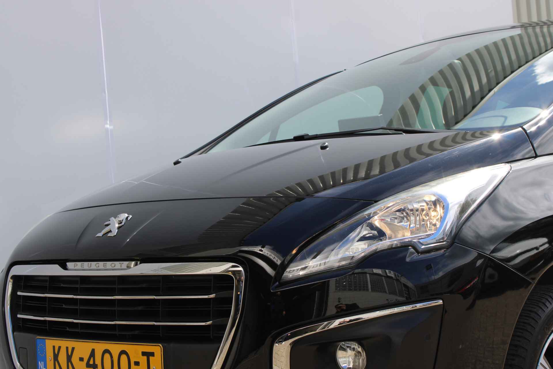 Peugeot 3008 1.2 PureTech 130PK Style | 1ste Eig. | 100% Dealeronderhouden | Panorama Dak | Trekhaak | Navigatie - 30/41