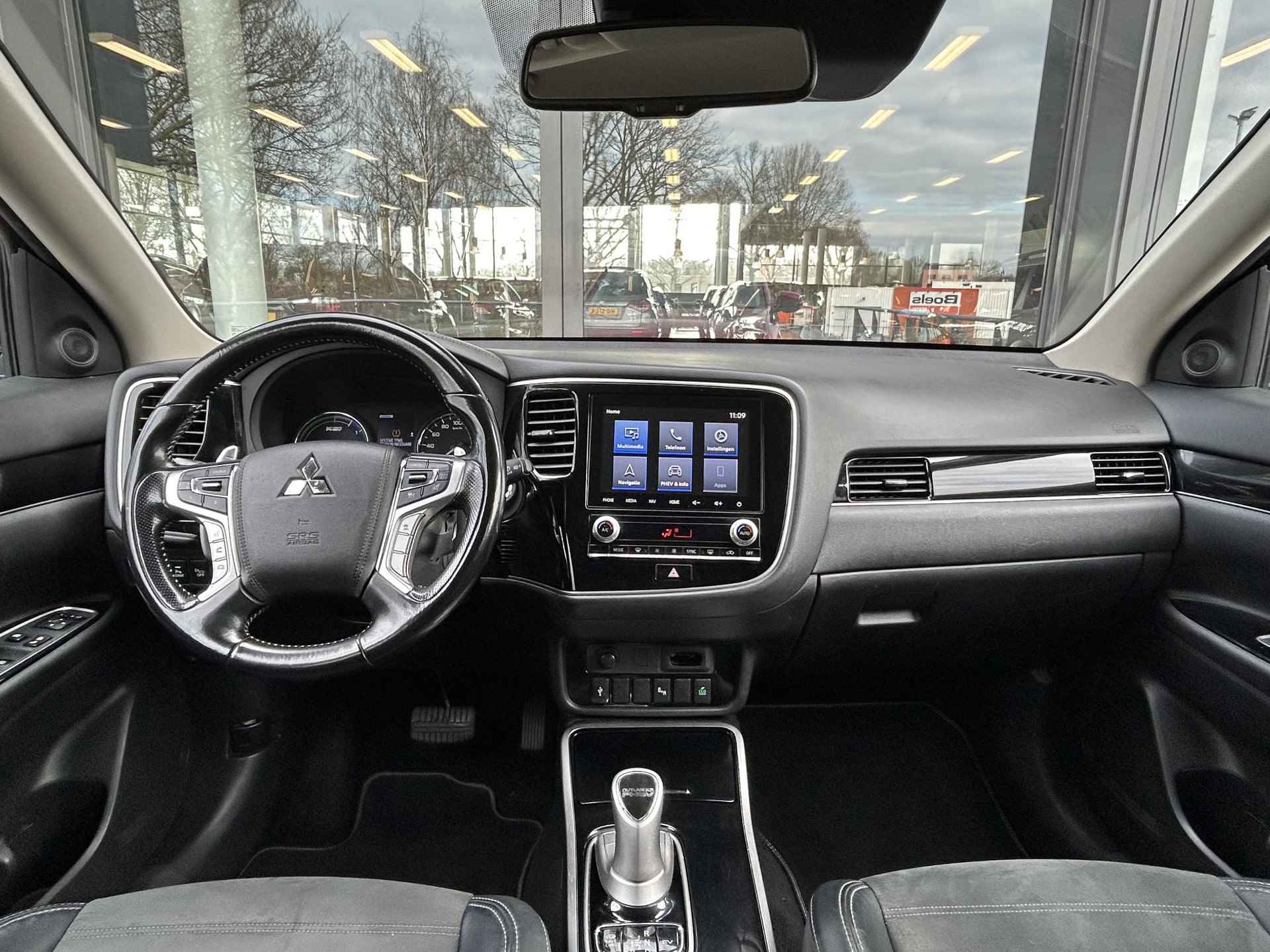 Mitsubishi Outlander 2.4 PHEV Intense+ | Adaptieve Cruise Control | Camera | Navigatie - 4/31