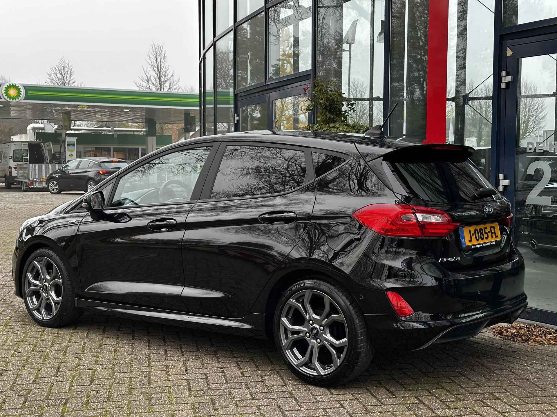 Ford Fiesta 1.0 EcoBoost ST-Line X | Navi | PDC + Camera | Cruise Control | LM Velgen | Climate Control - 4/32