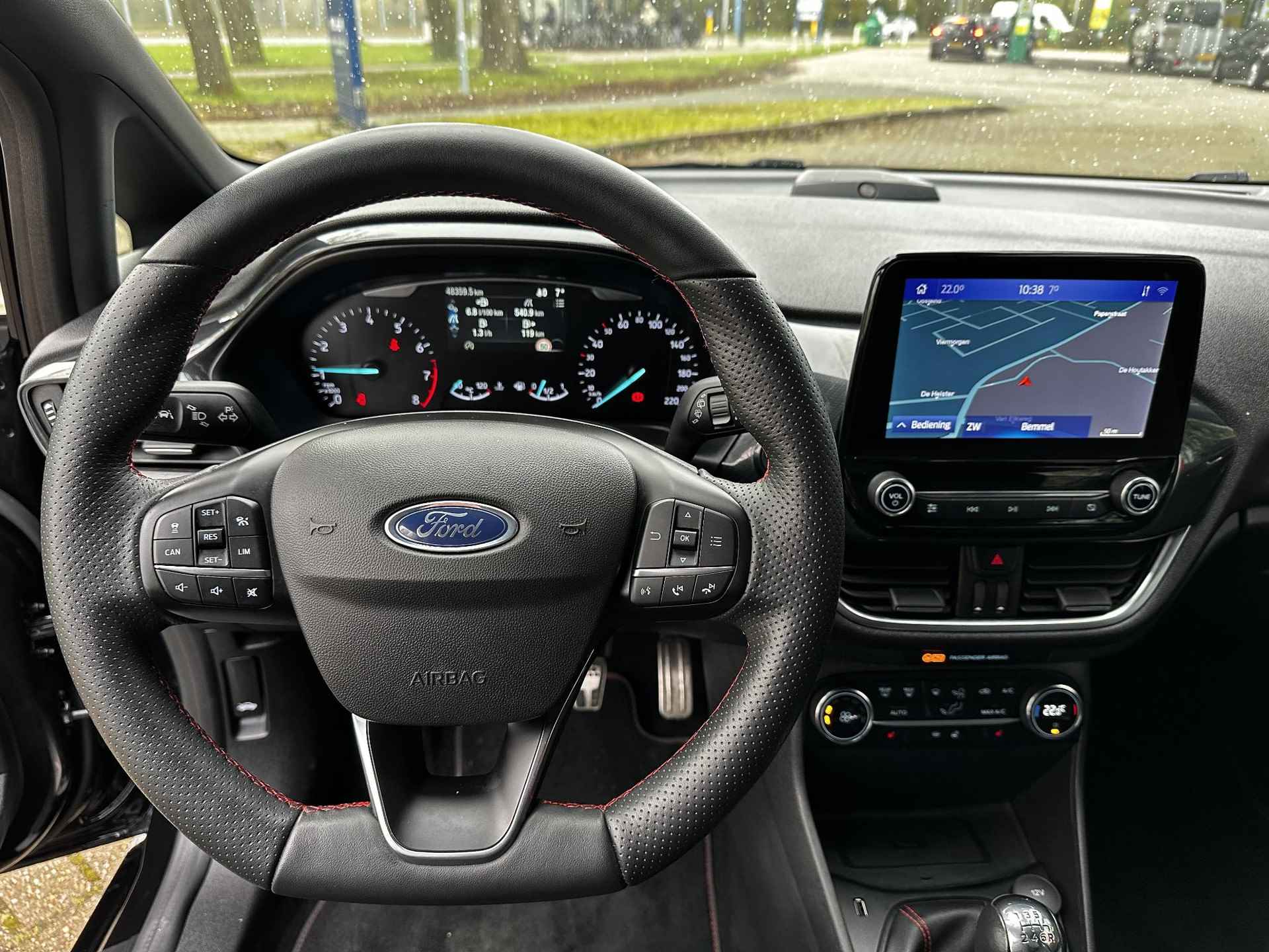 Ford Fiesta 1.0 EcoBoost ST-Line X | Navi | PDC + Camera | Cruise Control | LM Velgen | Climate Control - 17/32