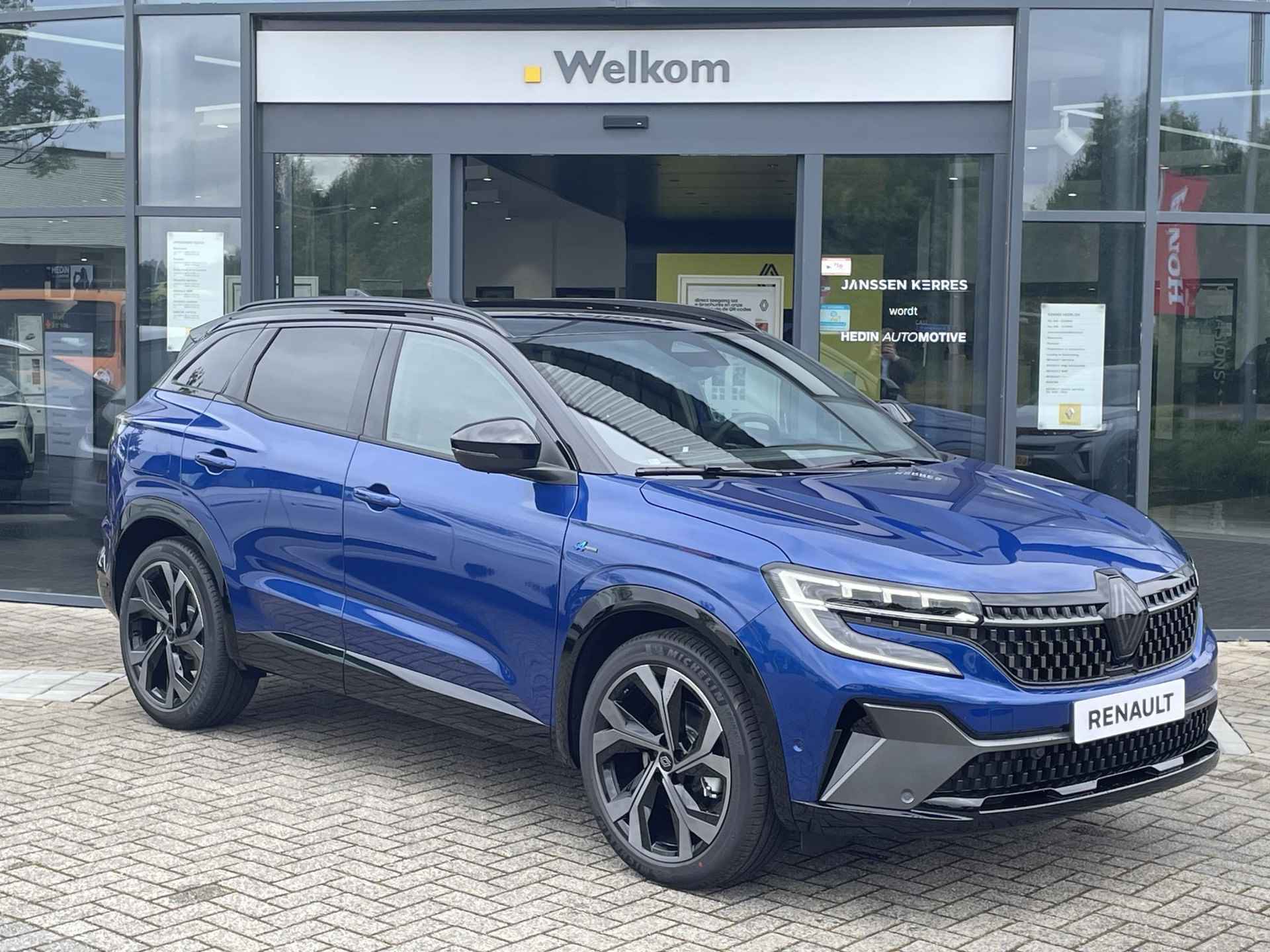 Renault Austral 1.2 E-Tech Hybrid 200 Techno Esprit Alpine Voorraaddeal ! | Apple carplay/android auto | Cruise control | Climate Control | Navigatie | Parkeersensoren | Achteruitrijcamera | - 3/26