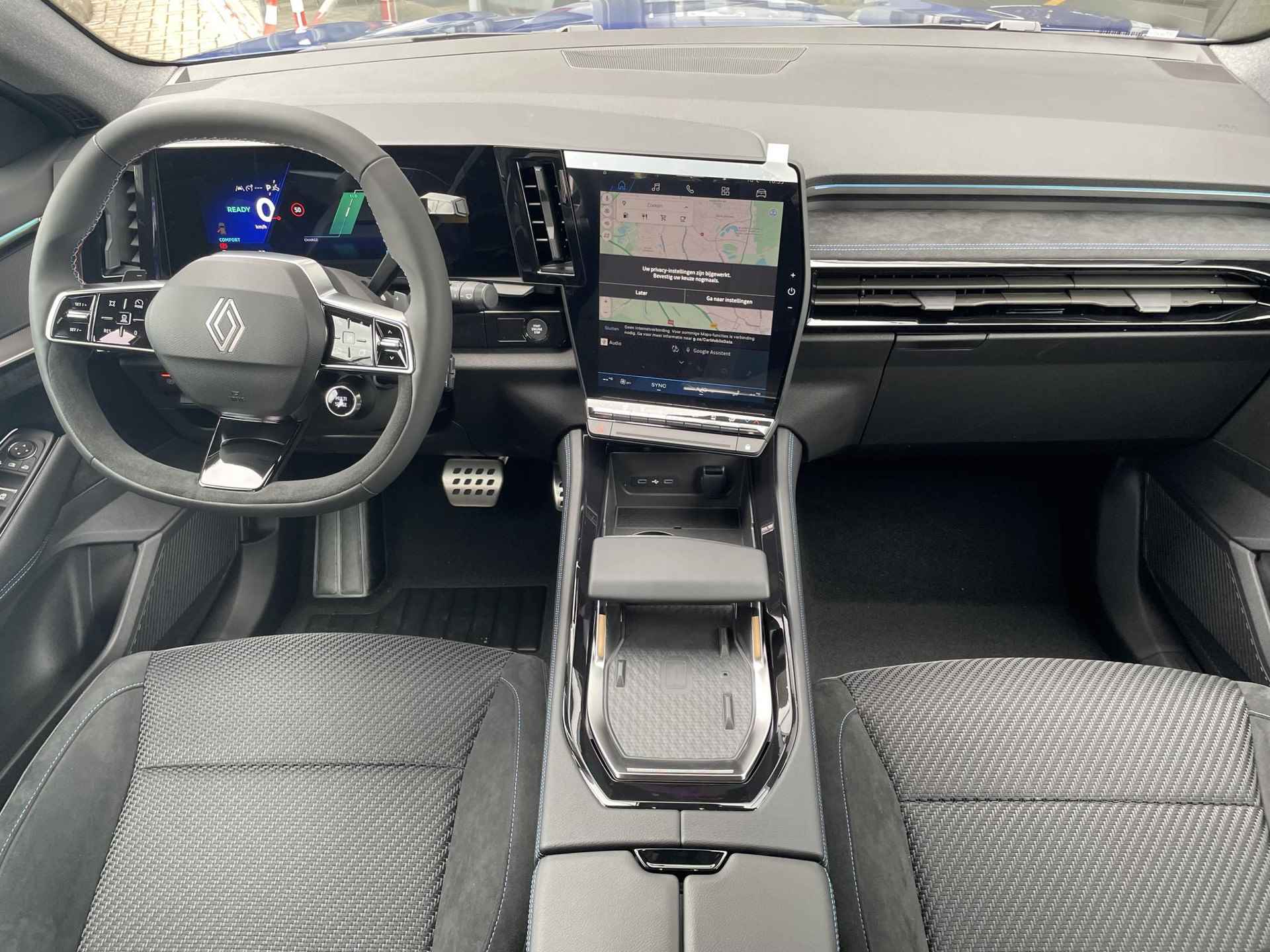 Renault Austral 1.2 E-Tech Hybrid 200 Techno Esprit Alpine Voorraaddeal ! | Apple carplay/android auto | Cruise control | Climate Control | Navigatie | Parkeersensoren | Achteruitrijcamera | - 10/26