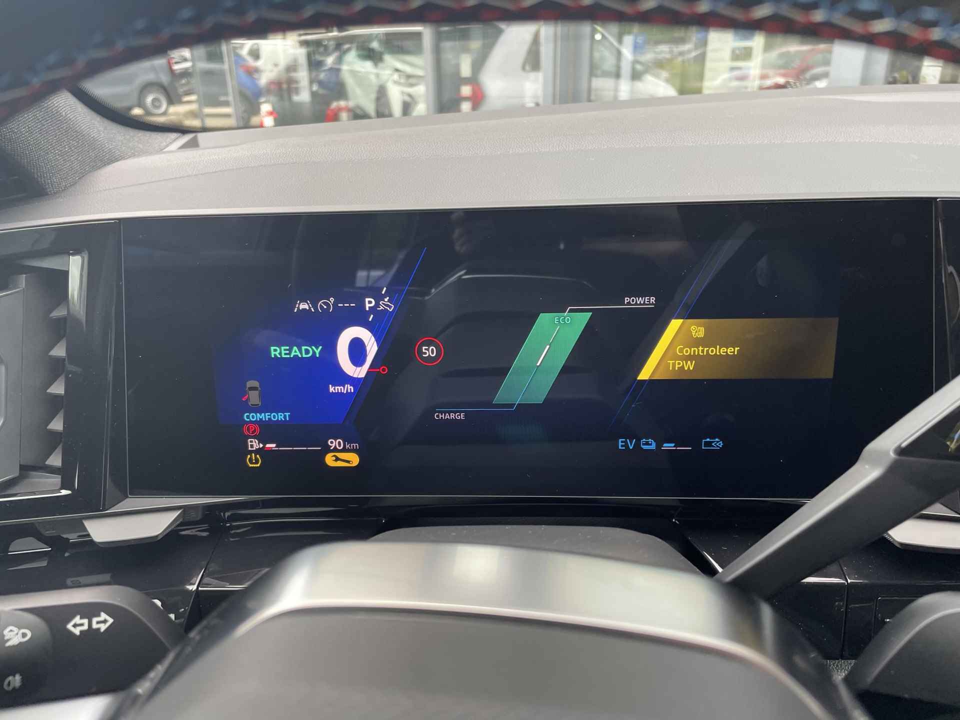 Renault Austral 1.2 E-Tech Hybrid 200 Techno Esprit Alpine Voorraaddeal ! | Apple carplay/android auto | Cruise control | Climate Control | Navigatie | Parkeersensoren | Achteruitrijcamera | - 12/26