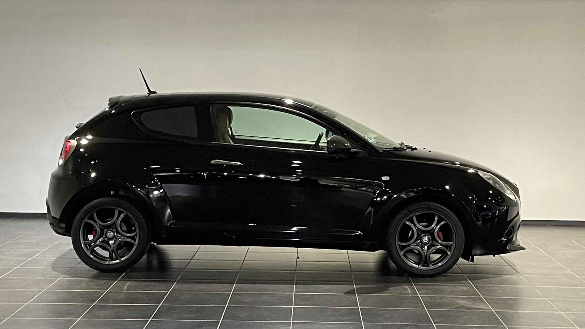 Alfa Romeo MiTo 0.9 TwinAir ECO Super | Navigatie | Leder | Climate Control | - 11/26