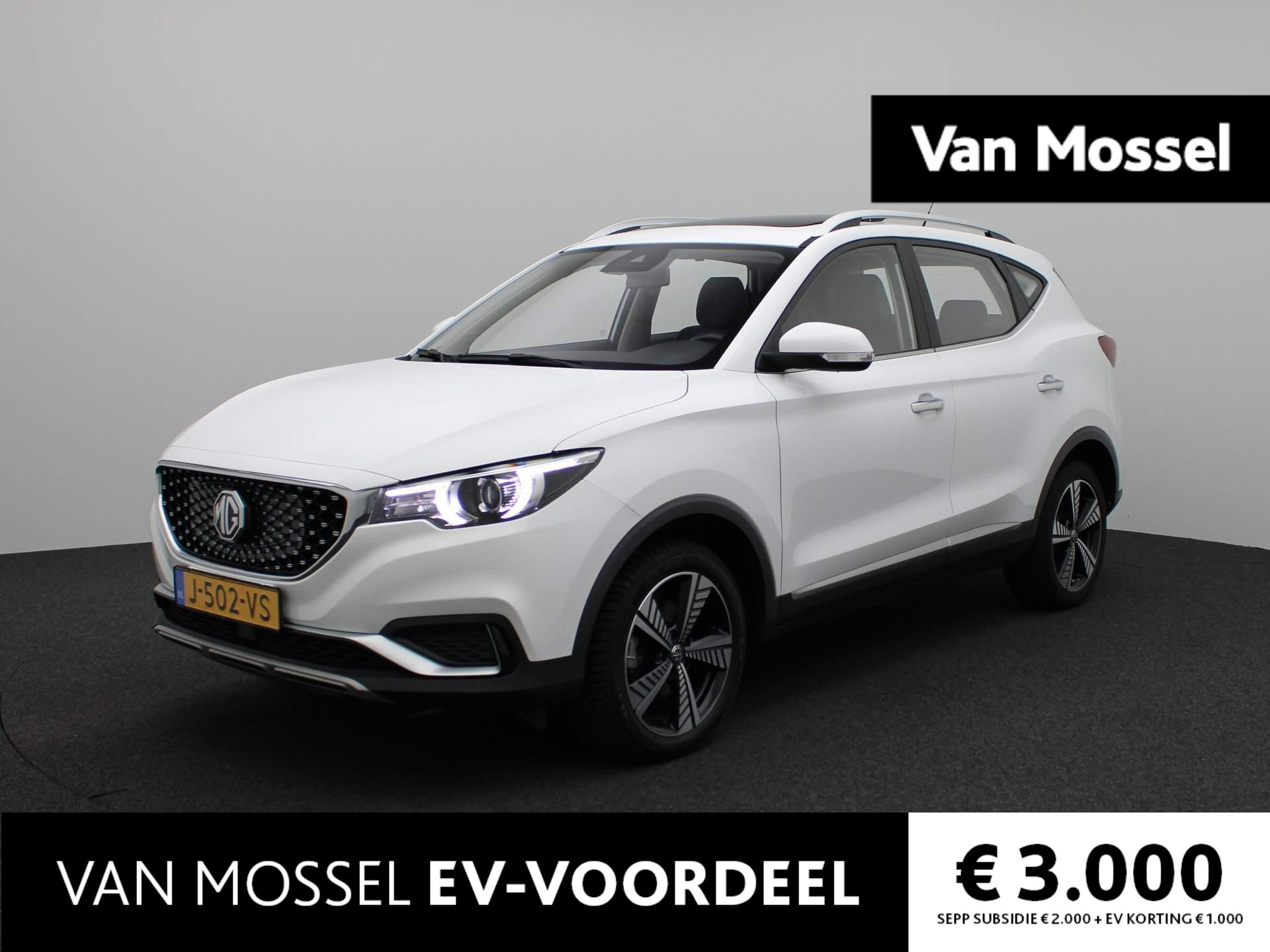 MG ZS EV Luxury 45 kWh | Lederen Bekleding | Navigatie | Camera | Panoramadak | Stoelverwarming |