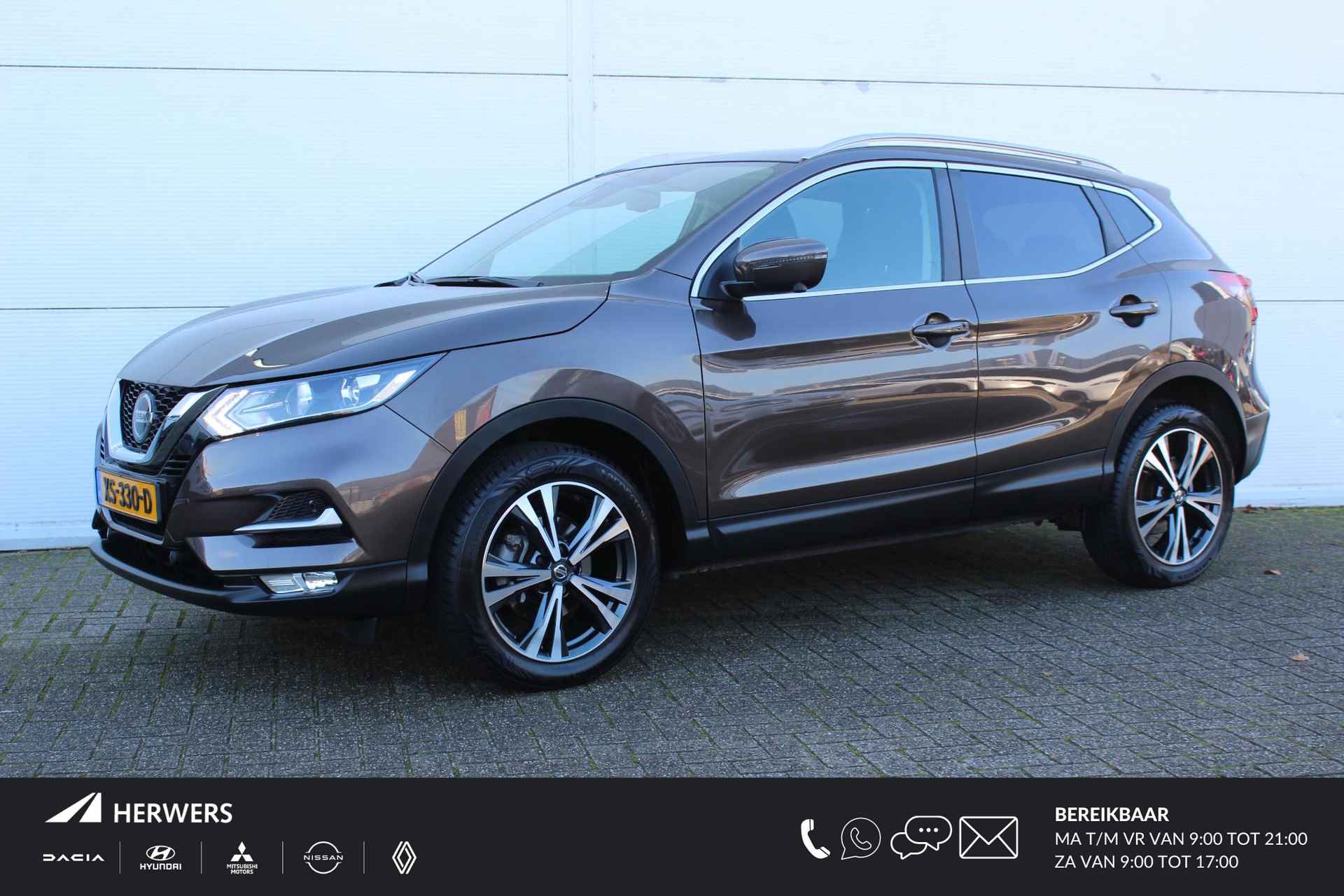 Nissan Qashqai 1.2 DIG-T 115 N-Connecta / Trekhaak (1200 KG) / Navigatie / Panoramadak / Keyless Entry & Start / 360* Camera / - 1/43