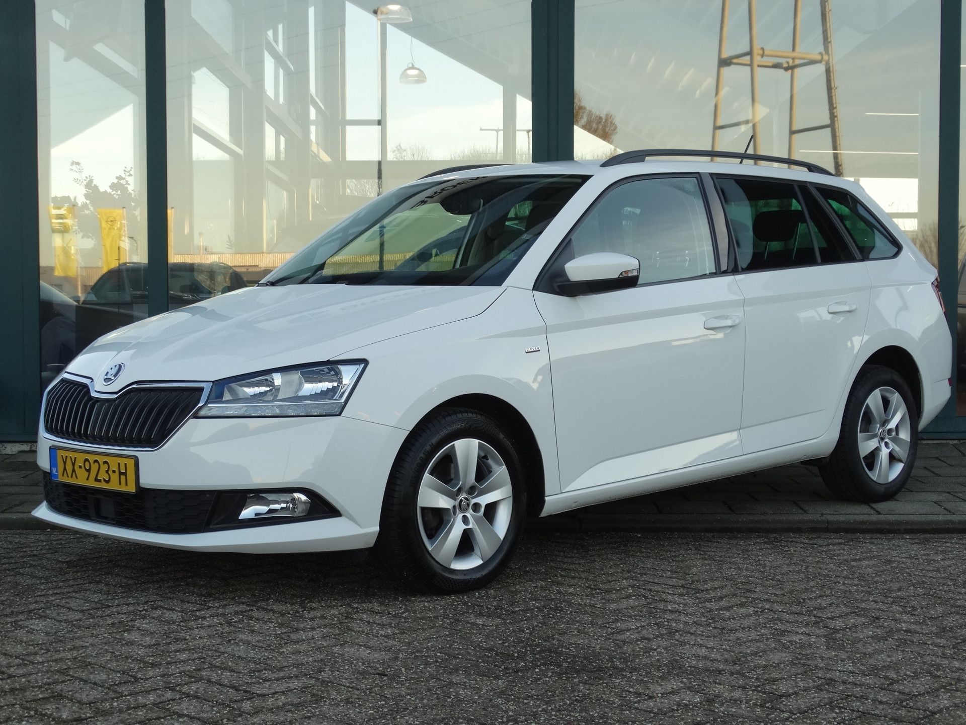 Škoda Fabia Combi 1.0 TSI 95PK Clever | Navigatie | Climate Control | Parkeersensoren |