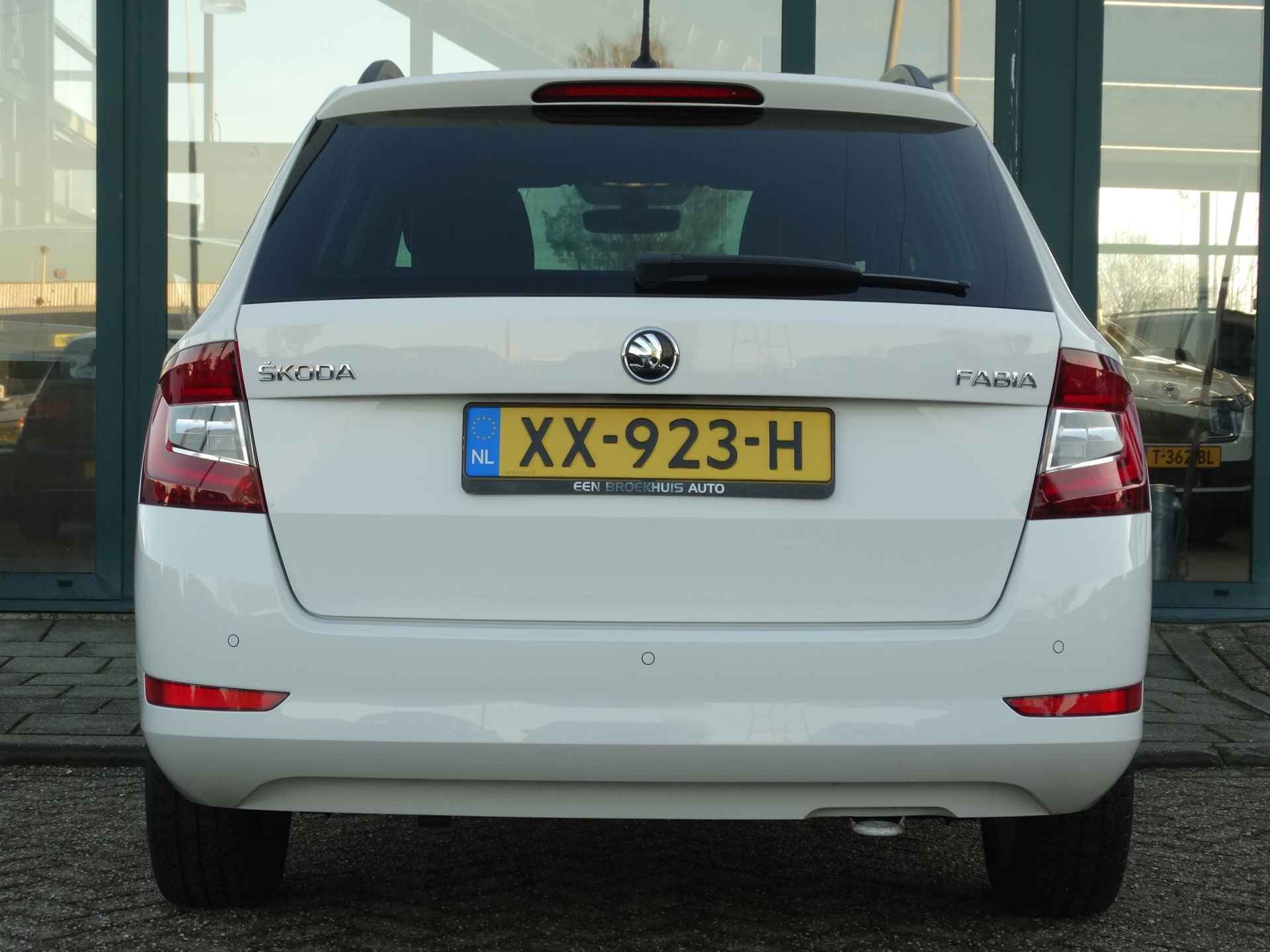 Škoda Fabia Combi 1.0 TSI 95PK Clever | Navigatie | Climate Control | Parkeersensoren | - 25/25