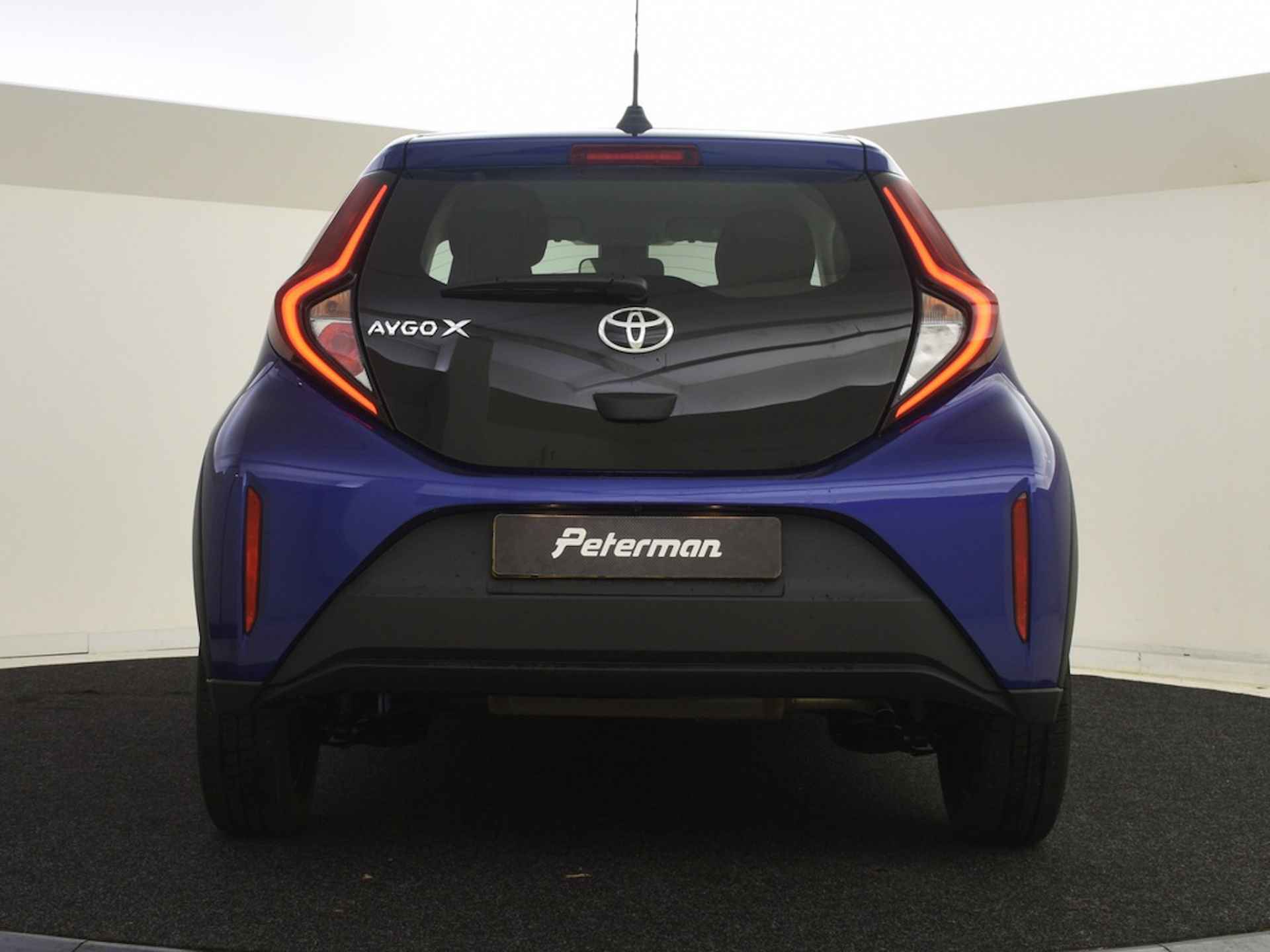 Toyota Aygo X 1.0 VVT-i MT play | Apple & Android Carplay | Camera - 7/26