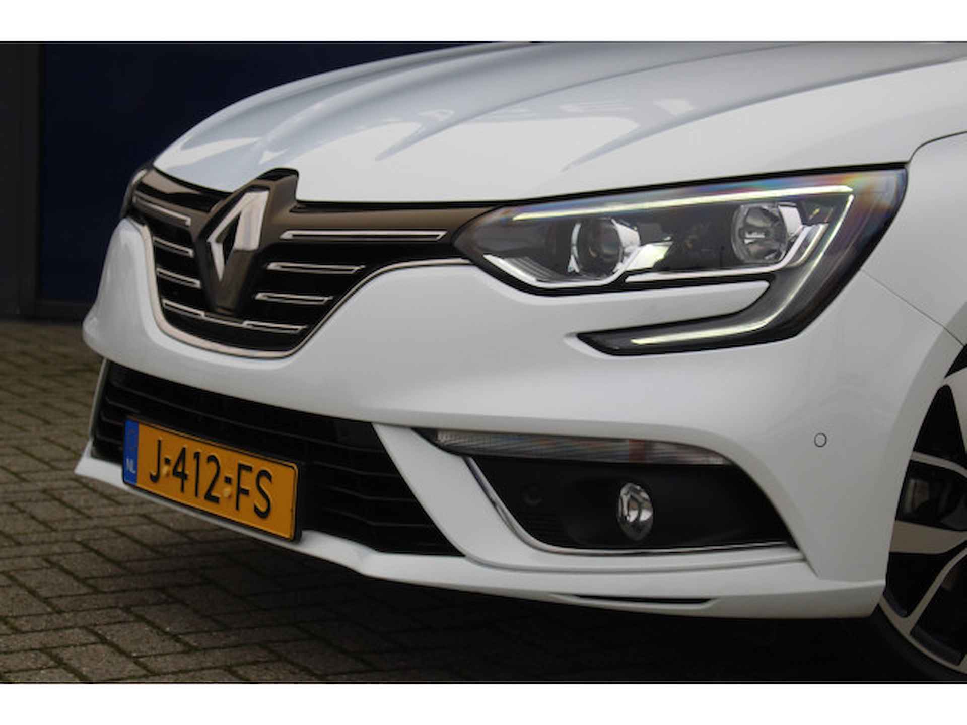 Renault Mégane Estate 1.3 TCe Bose| Camera | Navi | Dode hoek | Dab | Lmv | - 3/39