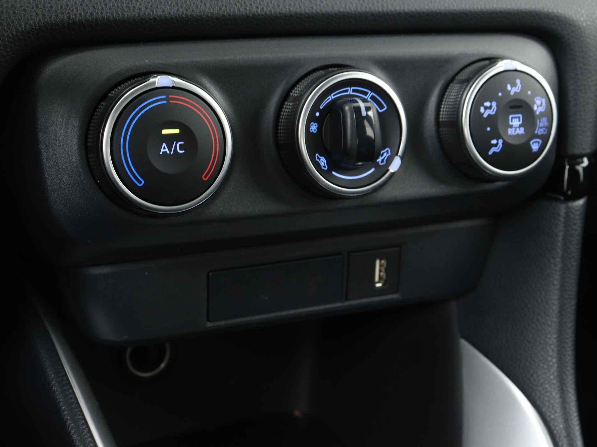 Toyota Yaris 1.5 VVT-i Active | Airco | Camera | Apple Carplay/Android Auto | - 12/40