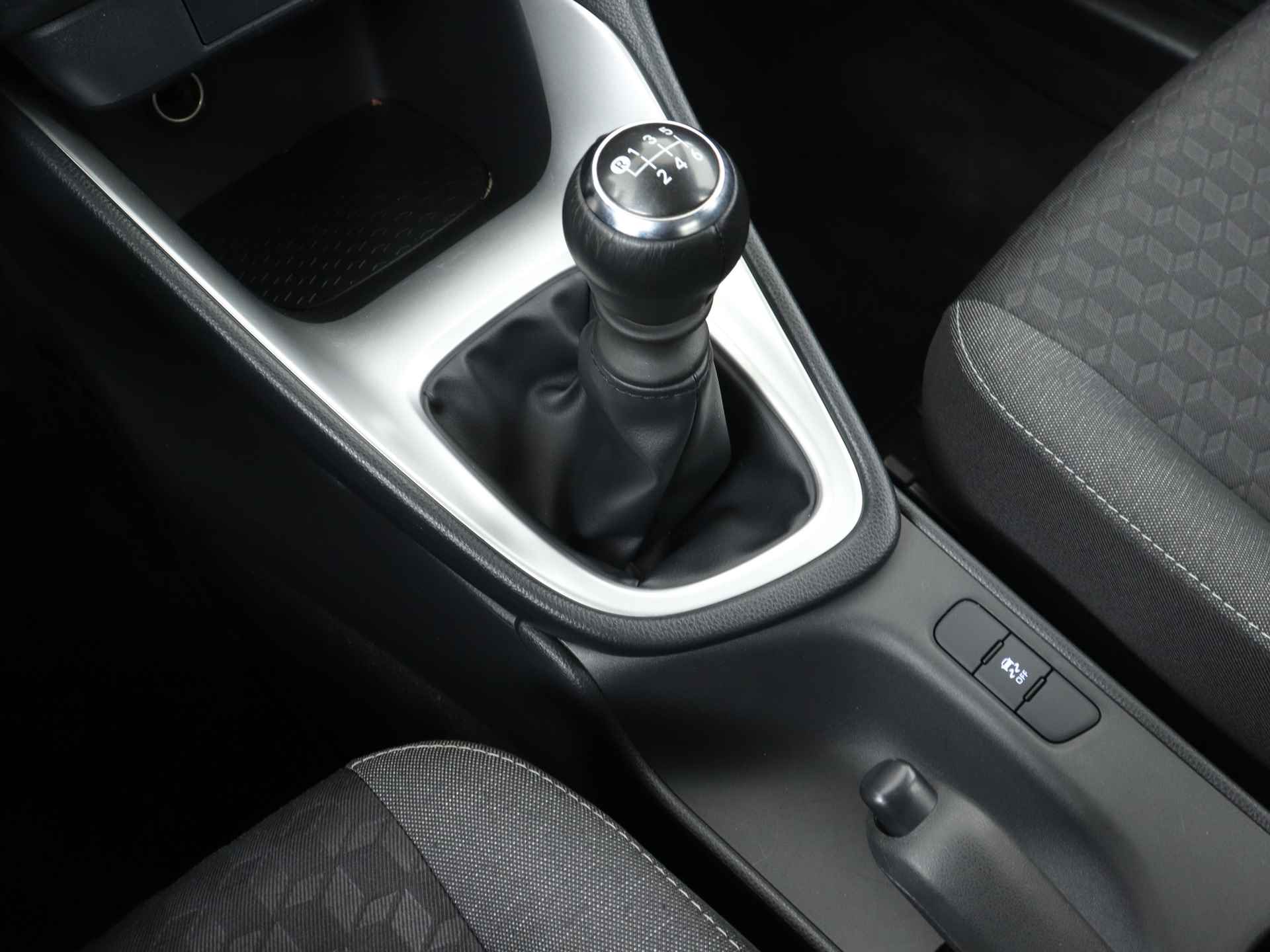 Toyota Yaris 1.5 VVT-i Active | Airco | Camera | Apple Carplay/Android Auto | - 13/40