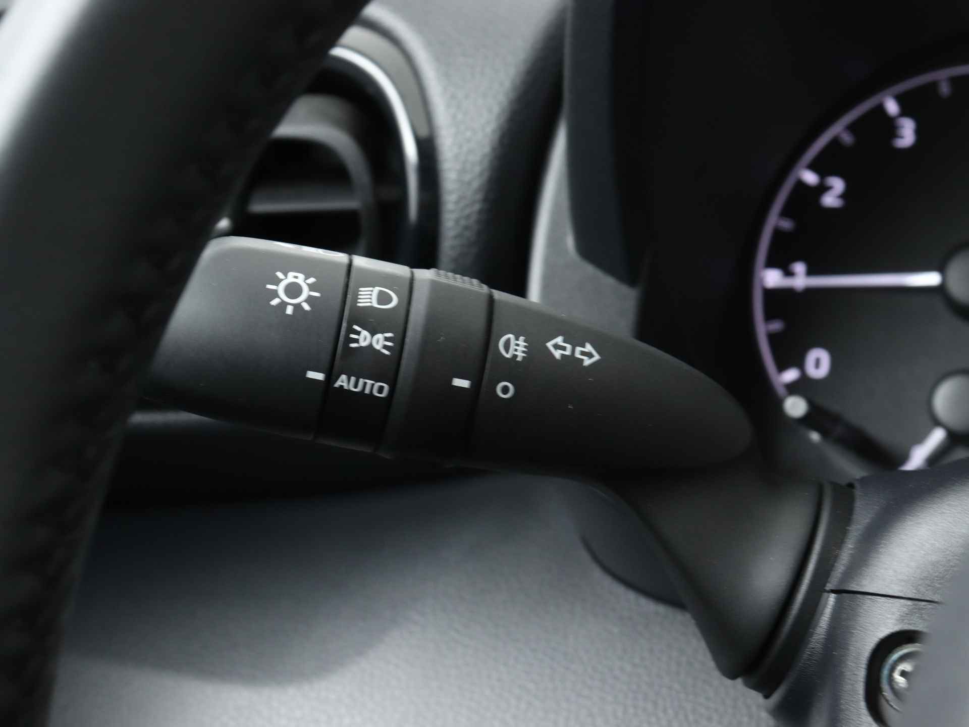 Toyota Yaris 1.5 VVT-i Active | Airco | Camera | Apple Carplay/Android Auto | - 24/40