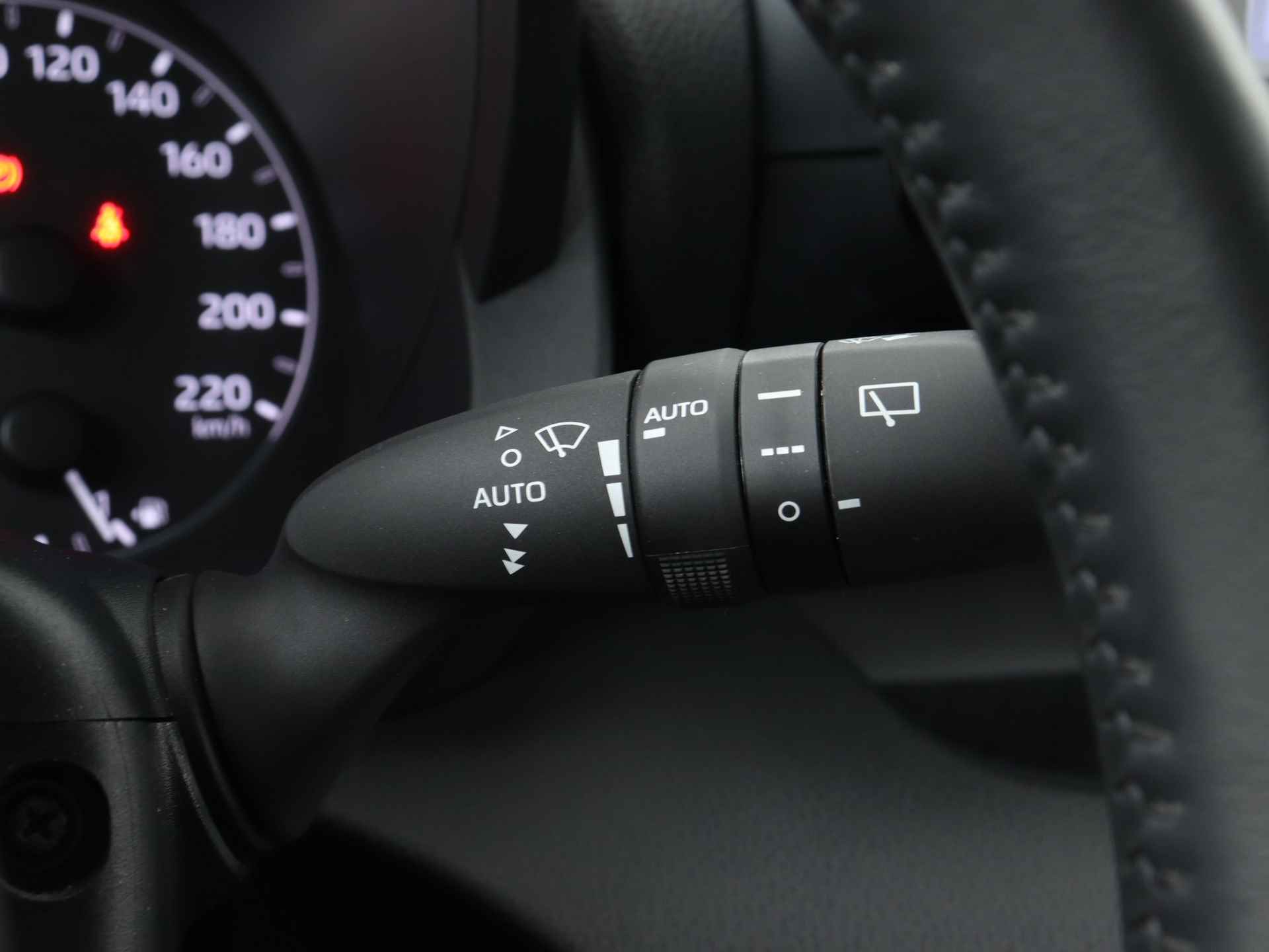 Toyota Yaris 1.5 VVT-i Active | Airco | Camera | Apple Carplay/Android Auto | - 25/40
