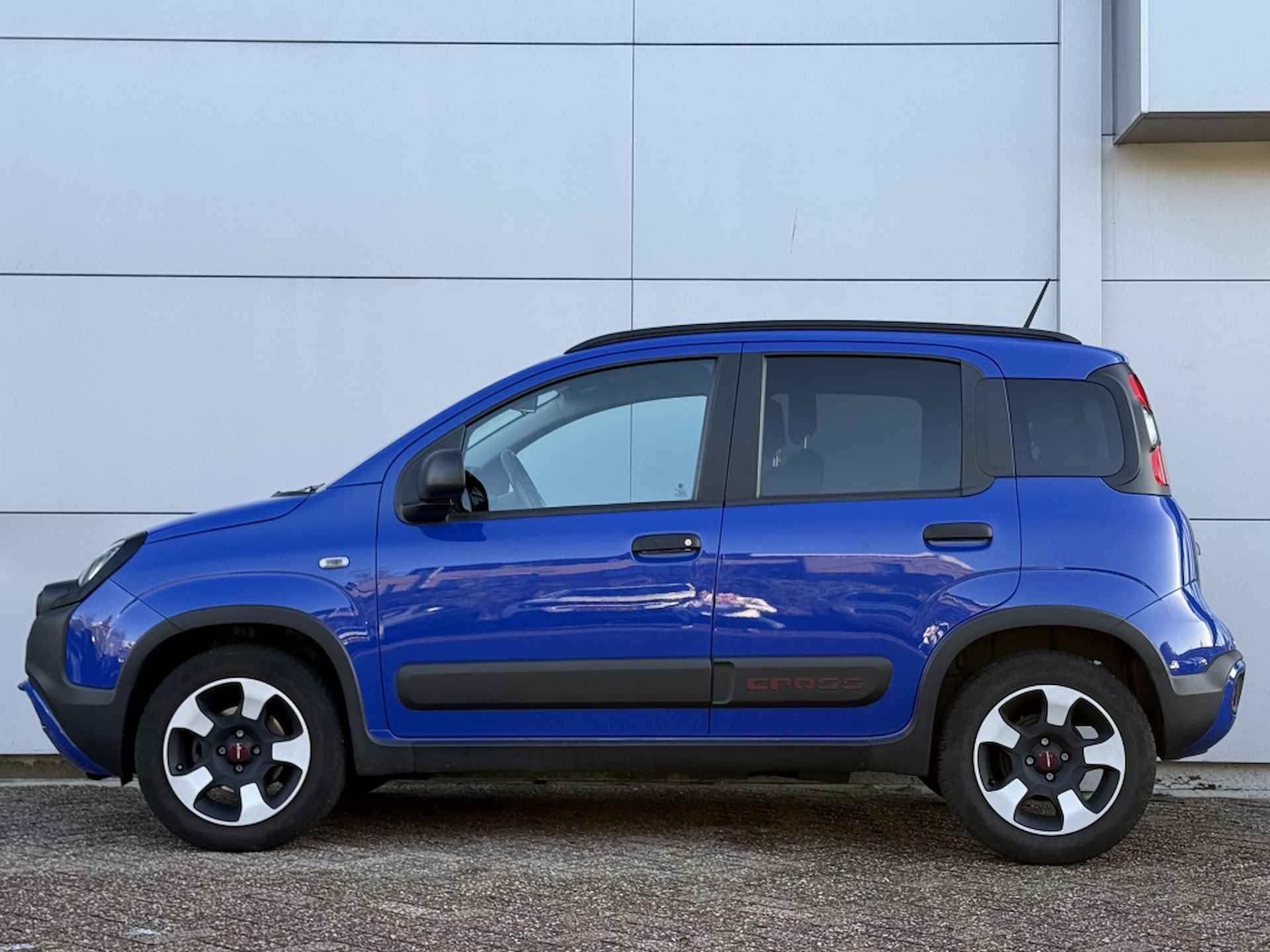 Fiat Panda 1.0 Hybrid 70 PK City Cross | Airco | PDC - 3/15