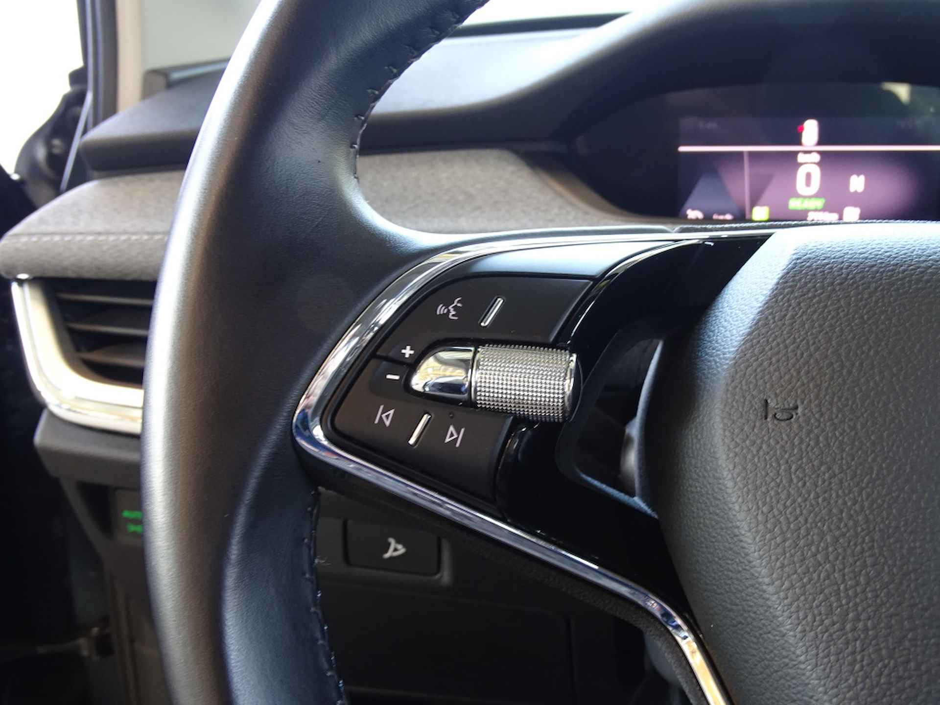 Škoda ENYAQ iV 50 Apple Carplay | Android Auto - 16/40