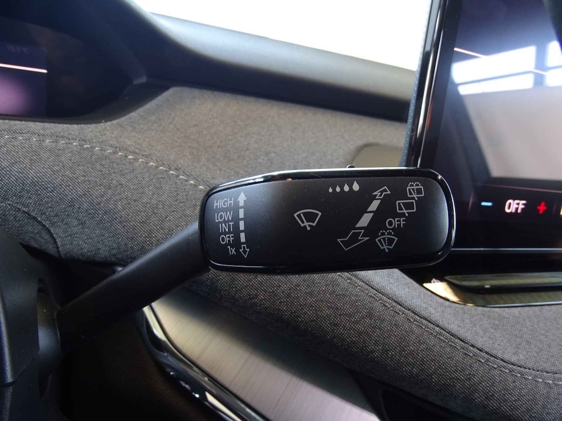 Škoda ENYAQ iV 50 Apple Carplay | Android Auto - 19/40