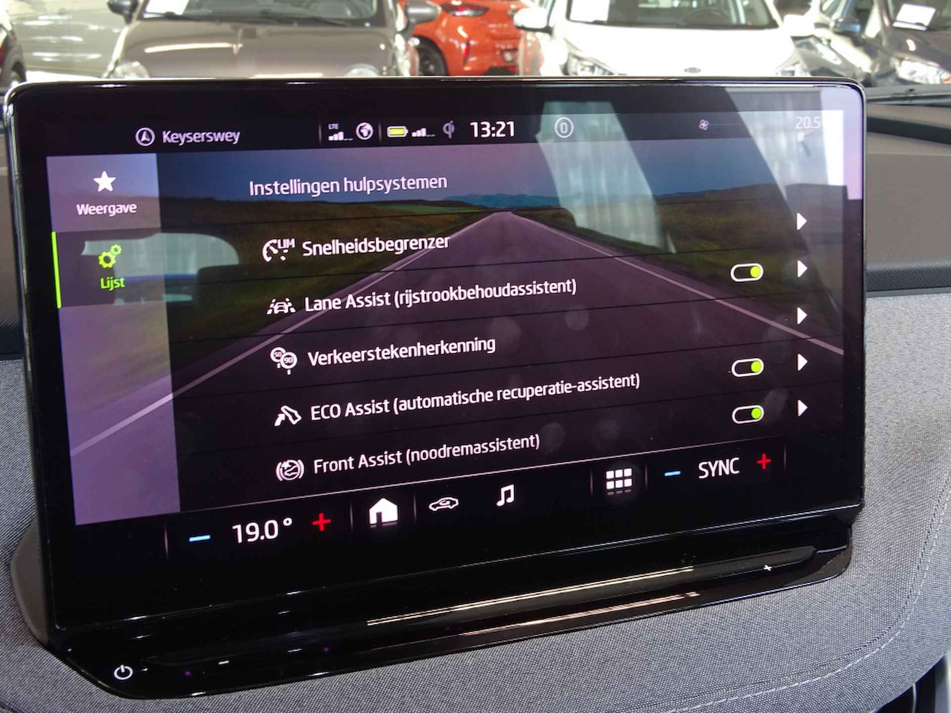 Škoda ENYAQ iV 50 Apple Carplay | Android Auto - 23/40
