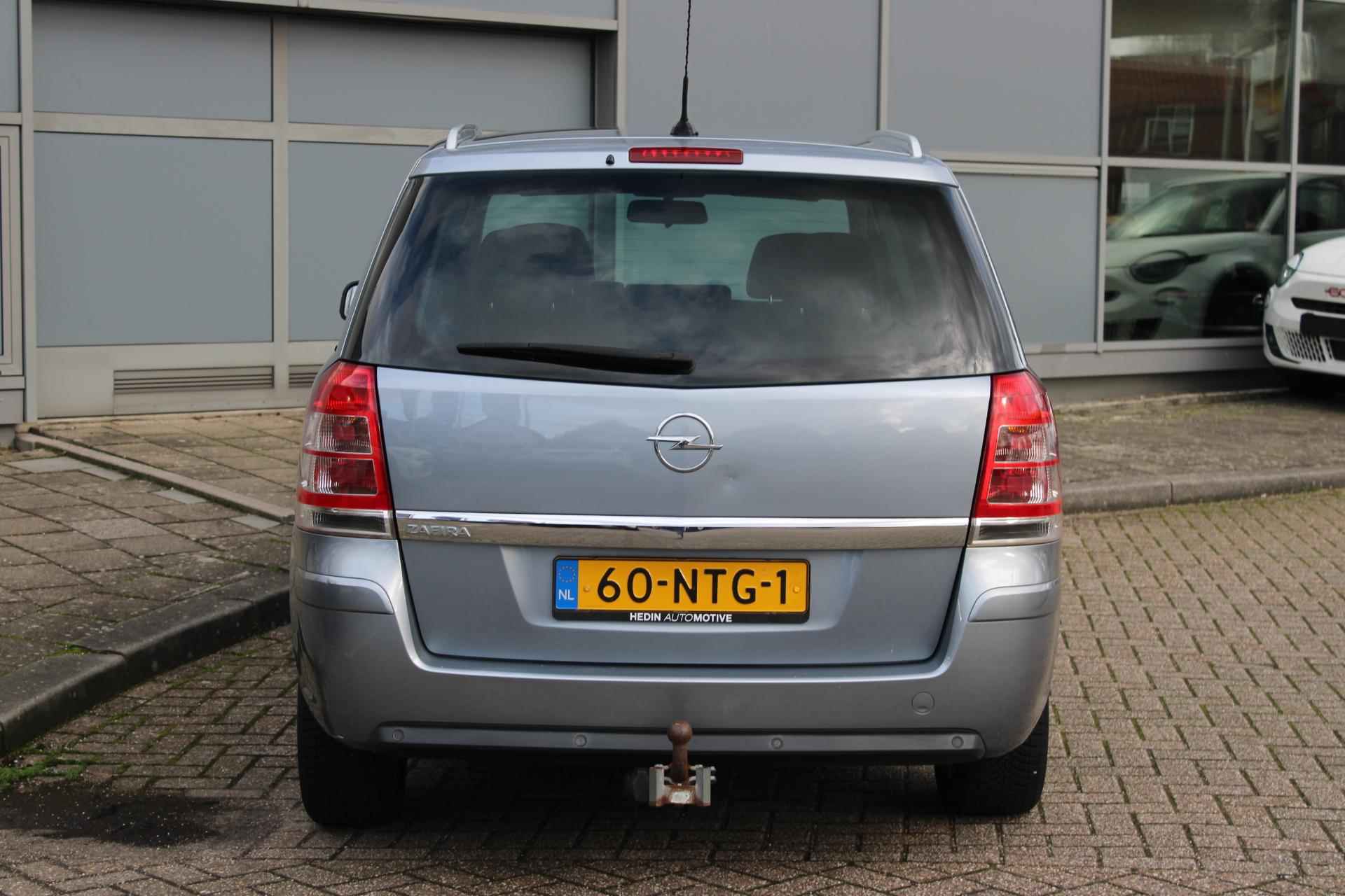 Opel Zafira 1.8 140PK 111 years Edition | Navigatie | Airconditioning | Cruise control | Parkeersensoren v+a | Lichtmetalen velgen | Trekhaak - 9/23