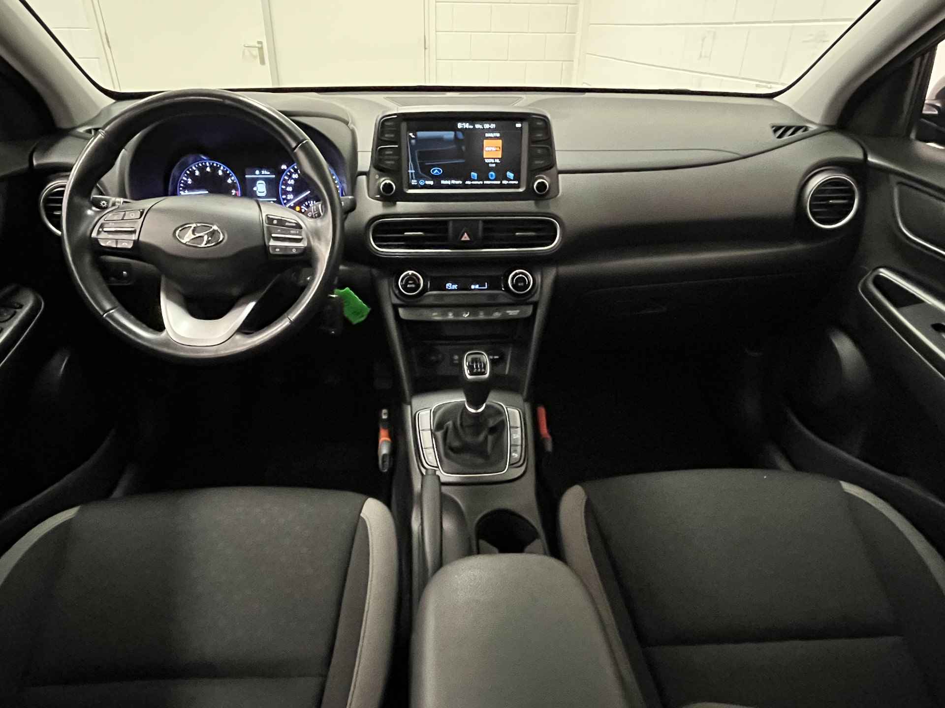 Hyundai KONA 1.0 T-GDI Comfort NAVIGATIE | PARKEERCAMERA | CRUISE CONTROL | NETTE AUTO MET HOGE INSTAP! - 15/43