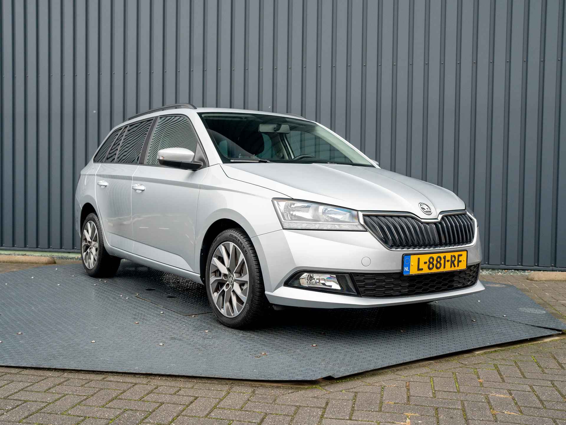 Škoda Fabia Combi 1.0 TSI DSG Business Edition | Parkeersensoren | Apple Carplay / Android Auto | Prijs Rijklaar!! - 20/41