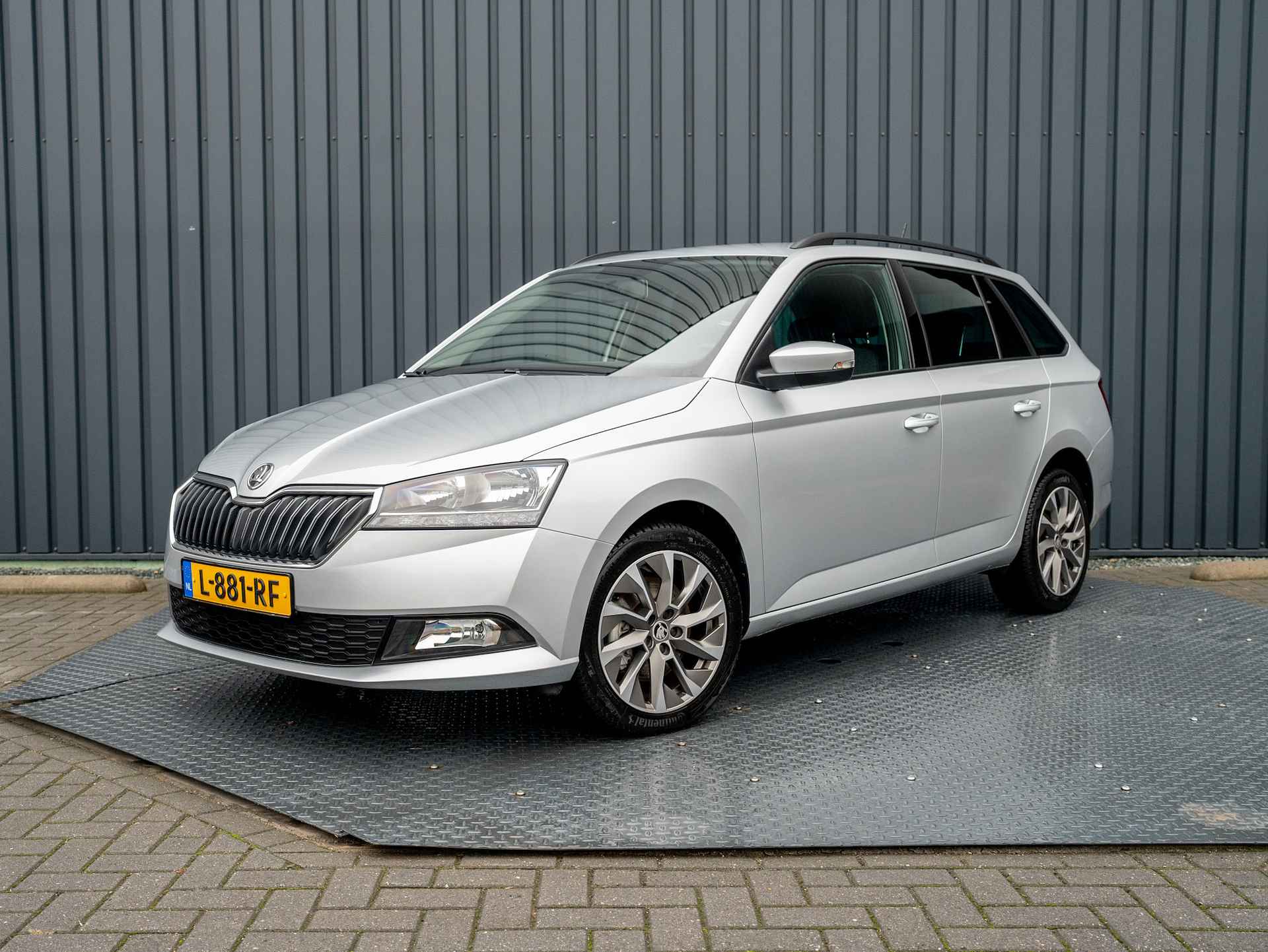 Škoda Fabia Combi 1.0 TSI DSG Business Edition | Parkeersensoren | Apple Carplay / Android Auto | Prijs Rijklaar!! - 37/41