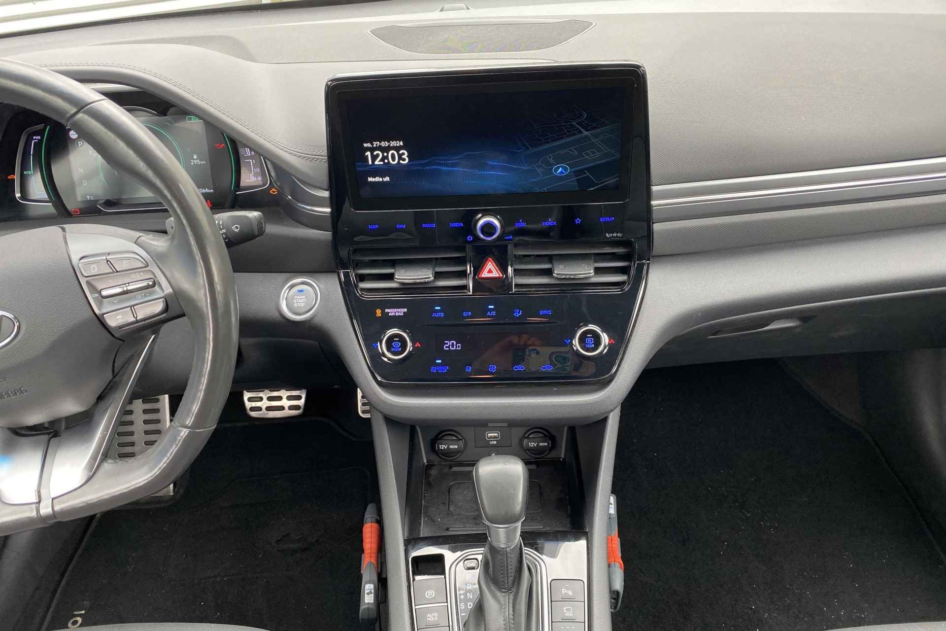 Hyundai IONIQ 1.6 GDi PHEV Premium - 12/27