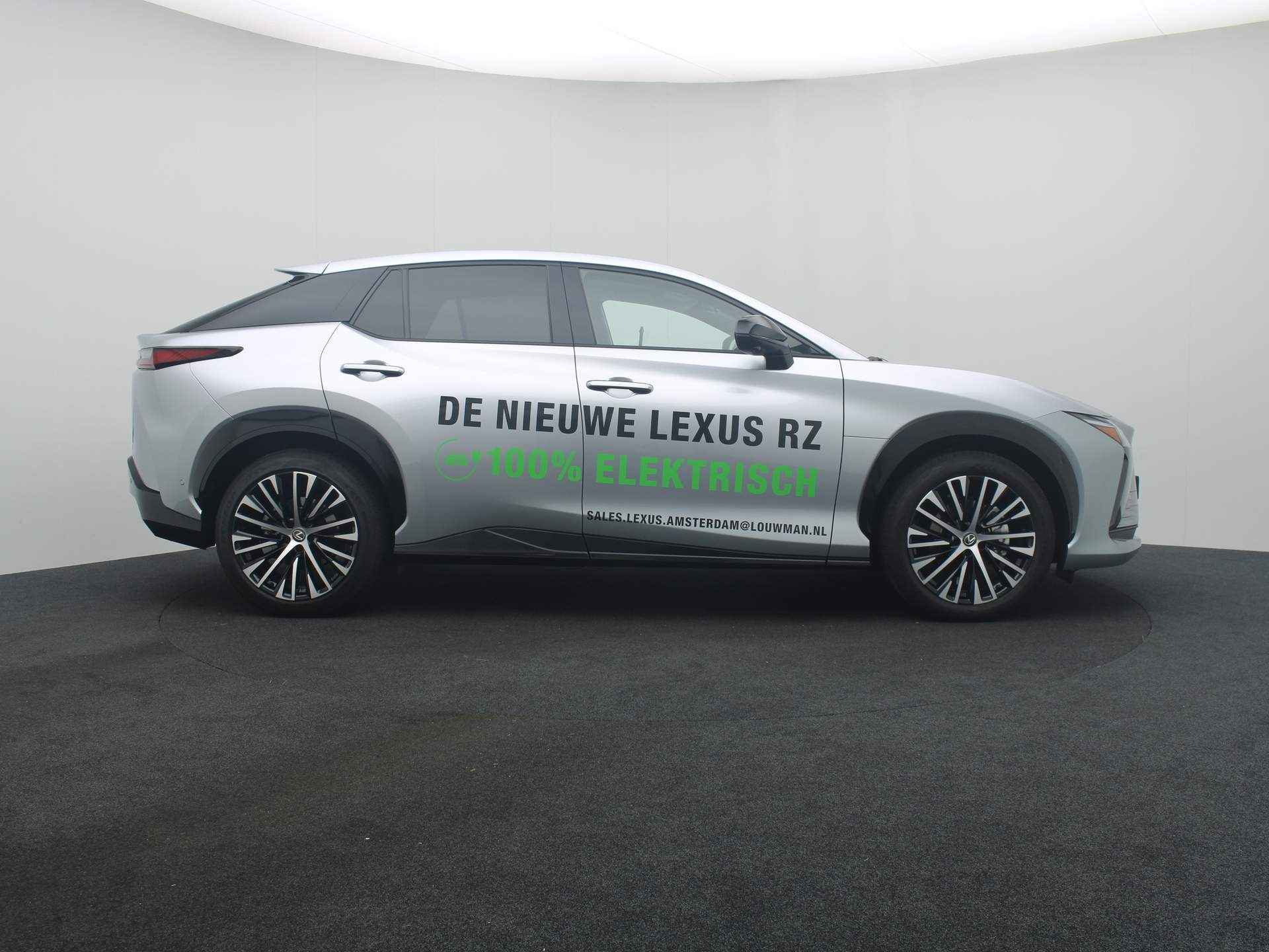 Lexus RZ 450e President Line Full Electric *DEMO* | Full Options | Variabel Transparant Panoramadak | - 16/46