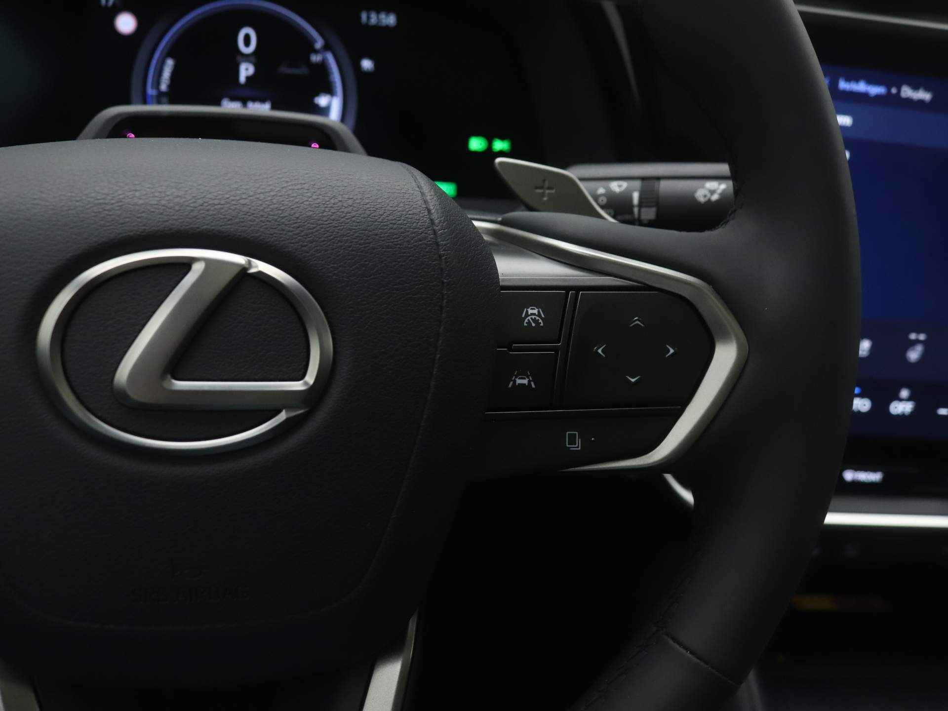 Lexus RZ 450e President Line Full Electric *DEMO* | Full Options | Variabel Transparant Panoramadak | - 23/46