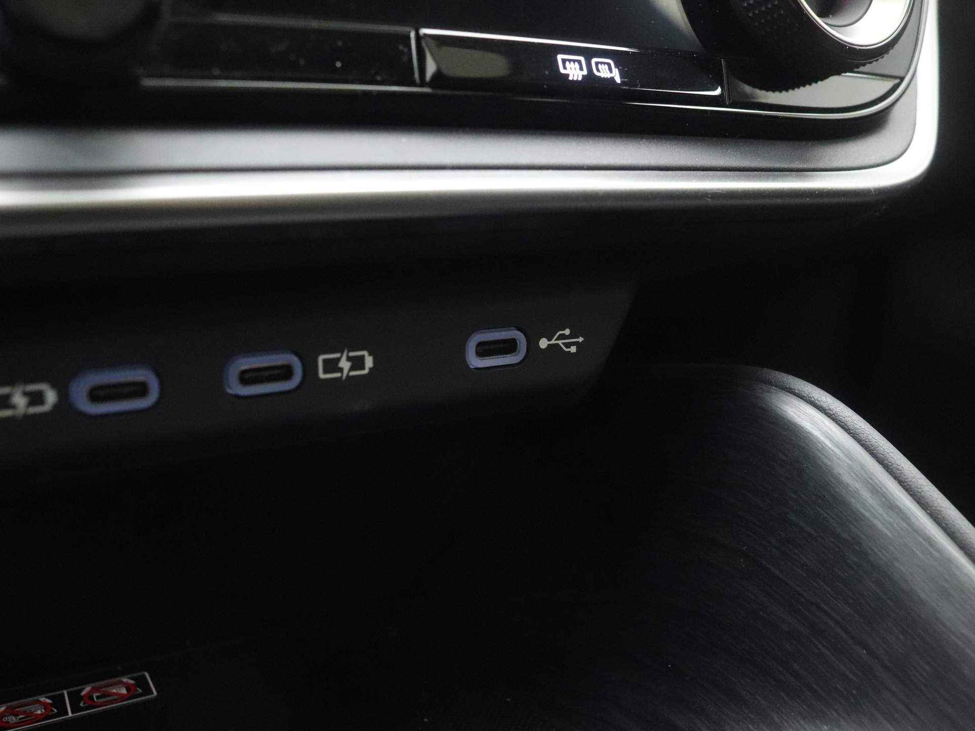 Lexus RZ 450e President Line Full Electric *DEMO* | Full Options | Variabel Transparant Panoramadak | - 33/46