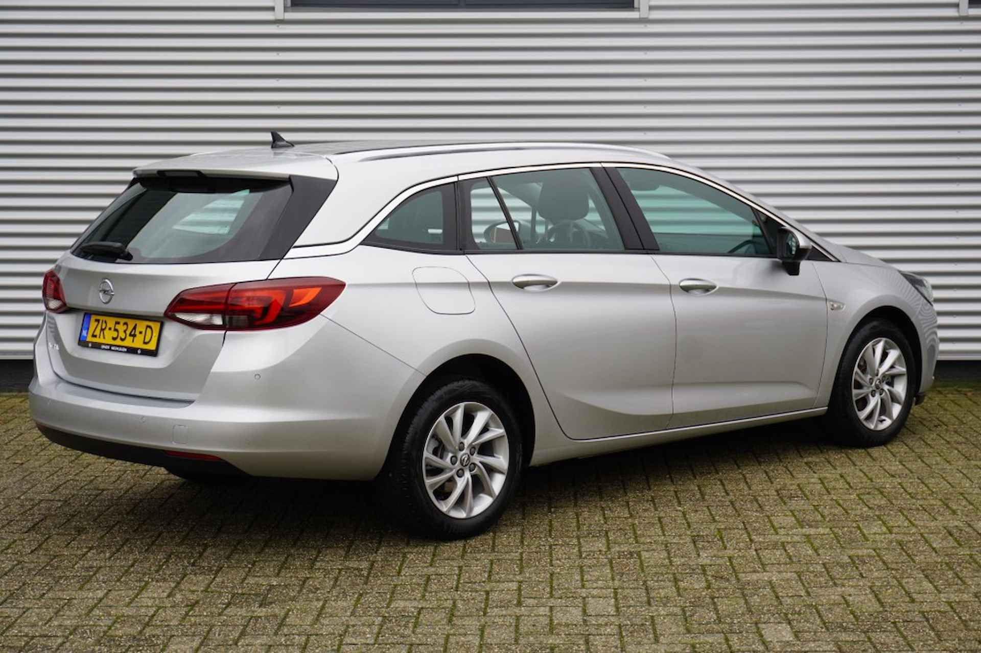 OPEL Astra 1.0 Turbo Innovation / Winterpakket / AGR / Navi / Elektr. klep - 5/37