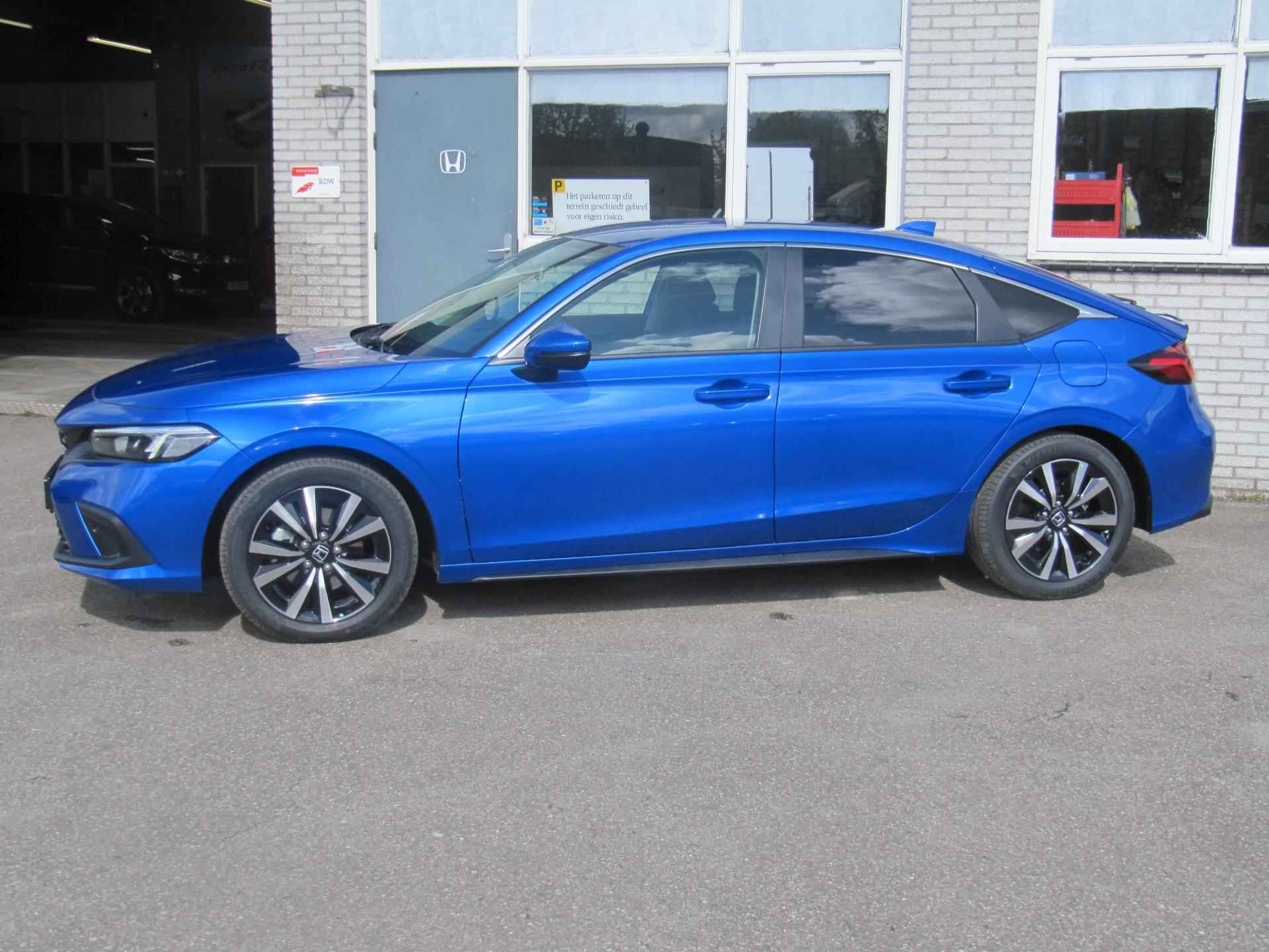 Honda CIVIC 2.0 e:HEV Elegance - 4/13