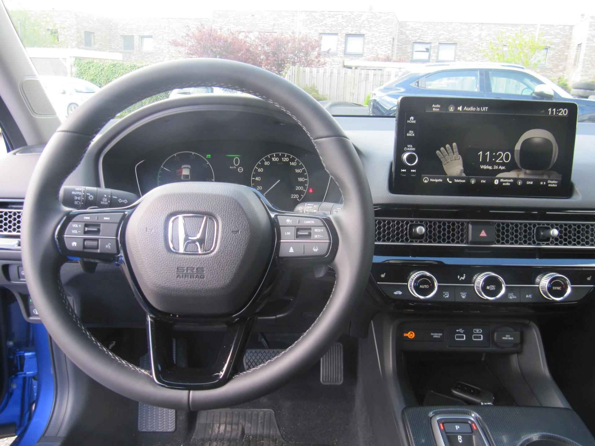 Honda CIVIC 2.0 e:HEV Elegance - 11/13