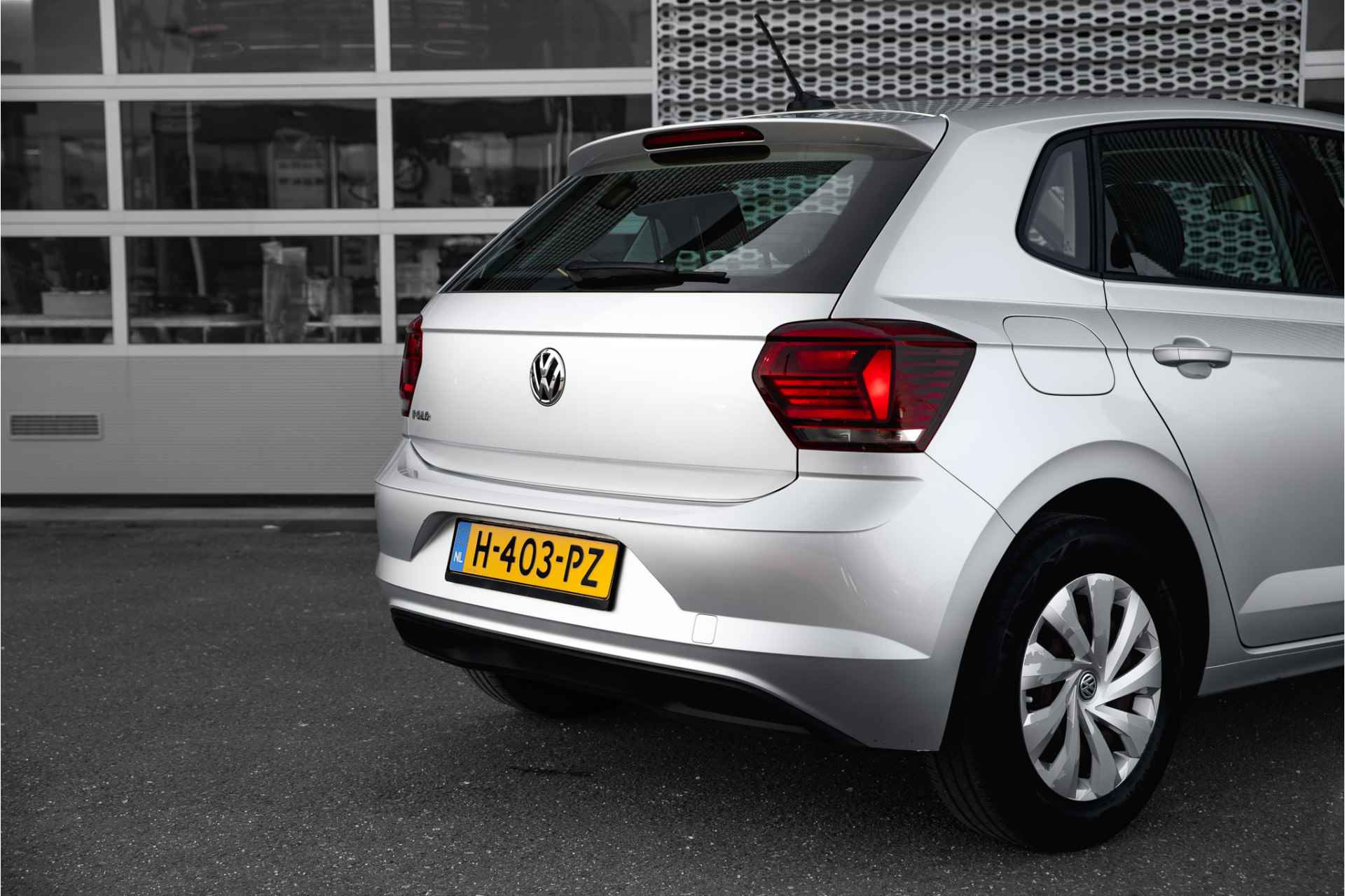 Volkswagen Polo 1.0 TSI Comfortline DSG Automaat | Navi | Apple car Play - 13/23