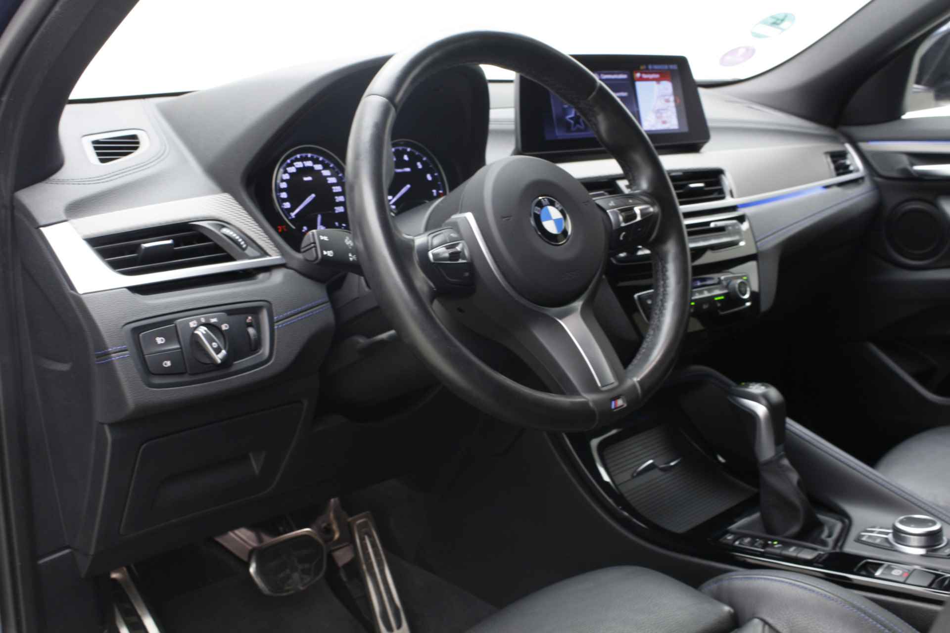 BMW X2 xDrive25e M-Sport X | 19" | Head-Up | Elec. verstel.stoelen met Memory | Hifi | Leder - 17/28